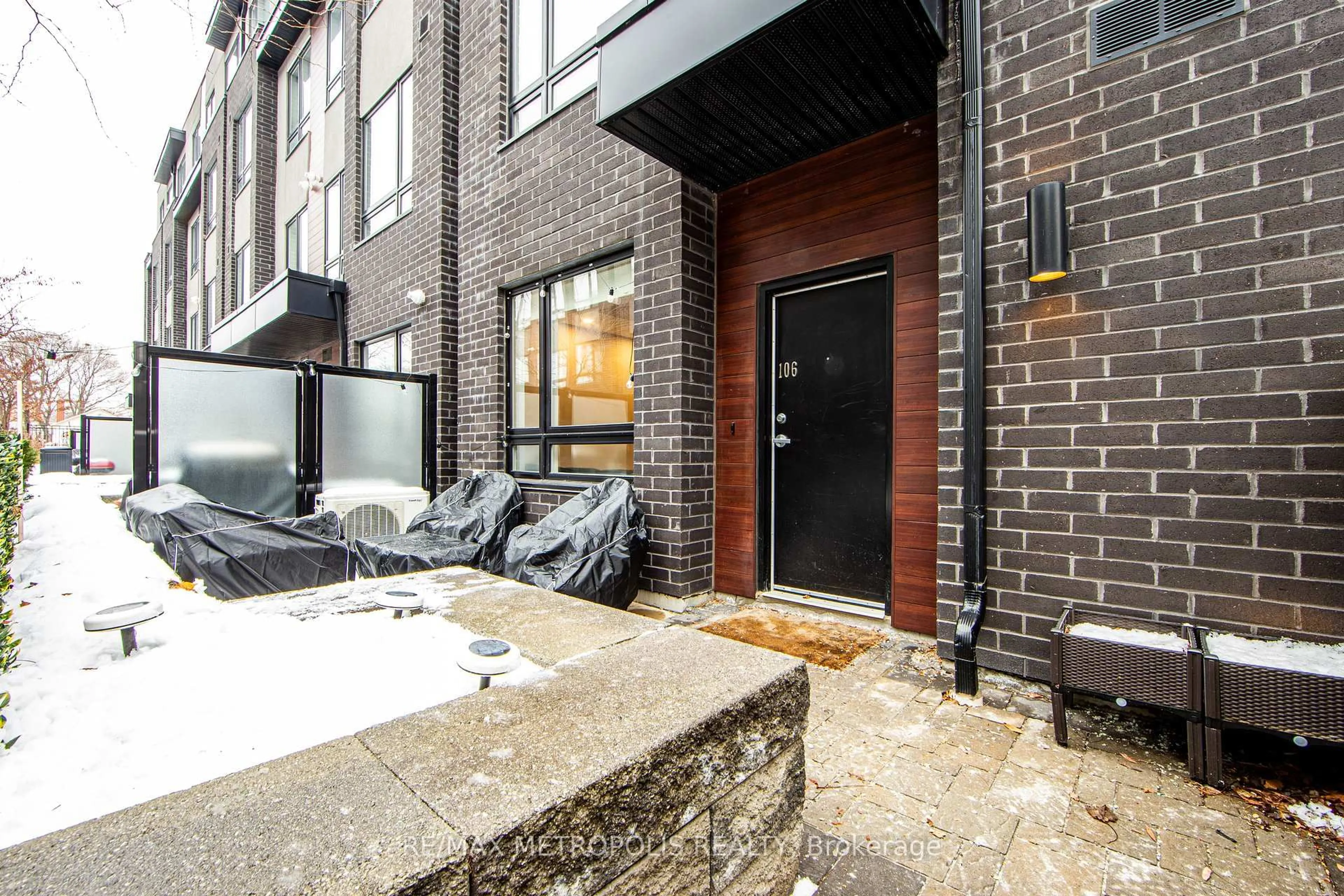 Patio, street for 1130 Briar Hill Ave #106, Toronto Ontario M6B 0A9