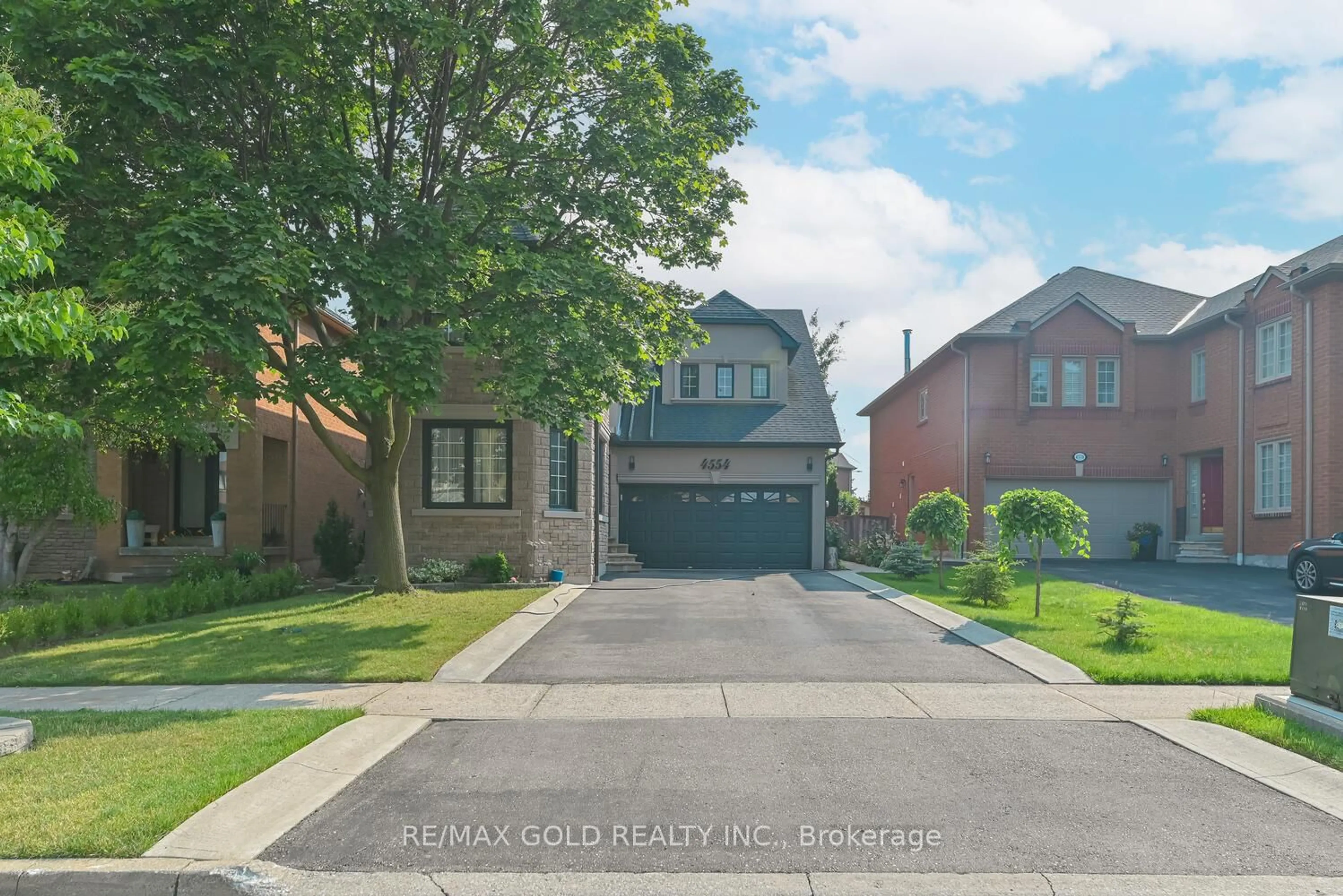 Unknown for 4554 Willow Creek Dr, Mississauga Ontario L5V 1G7
