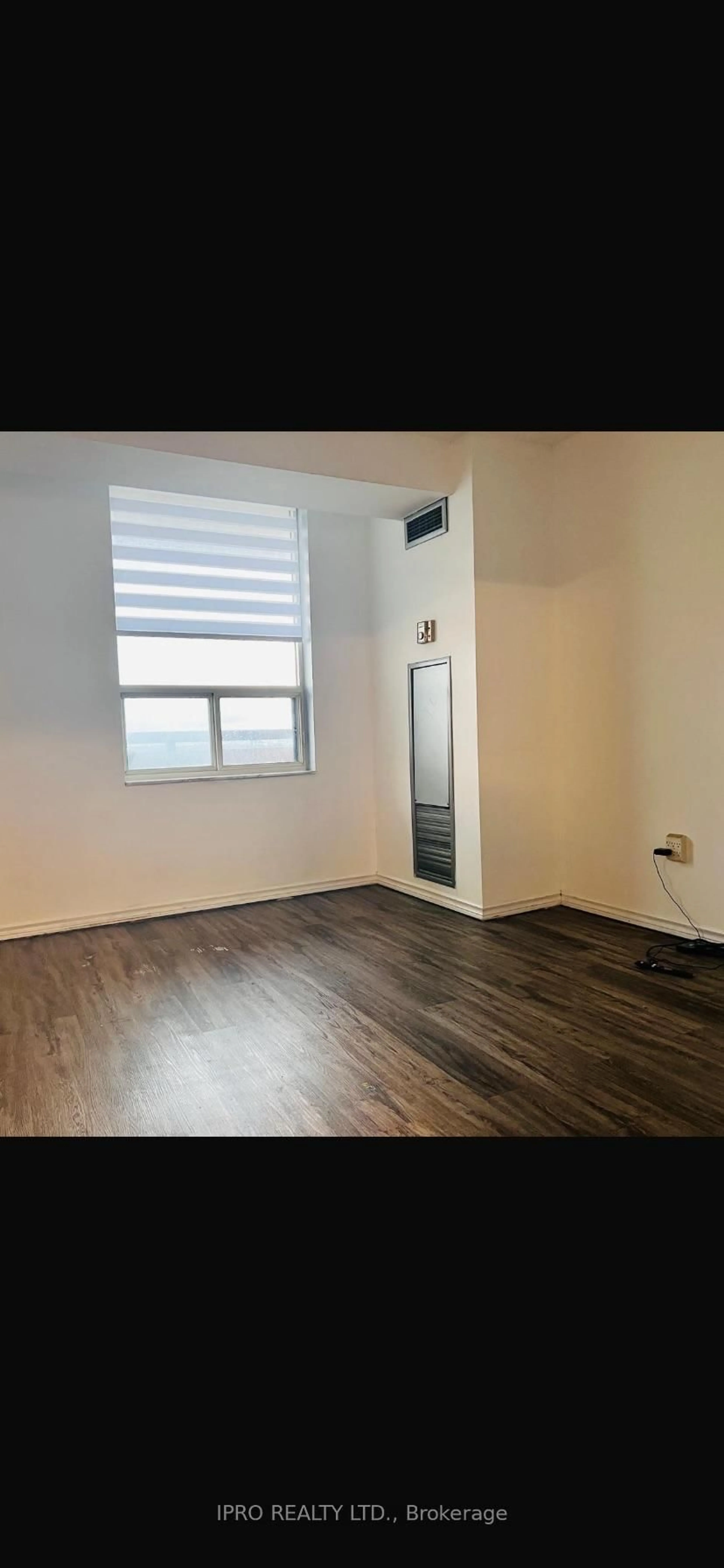 A pic of a room for 10 Malta Ave #1504, Brampton Ontario L6Y 4G6