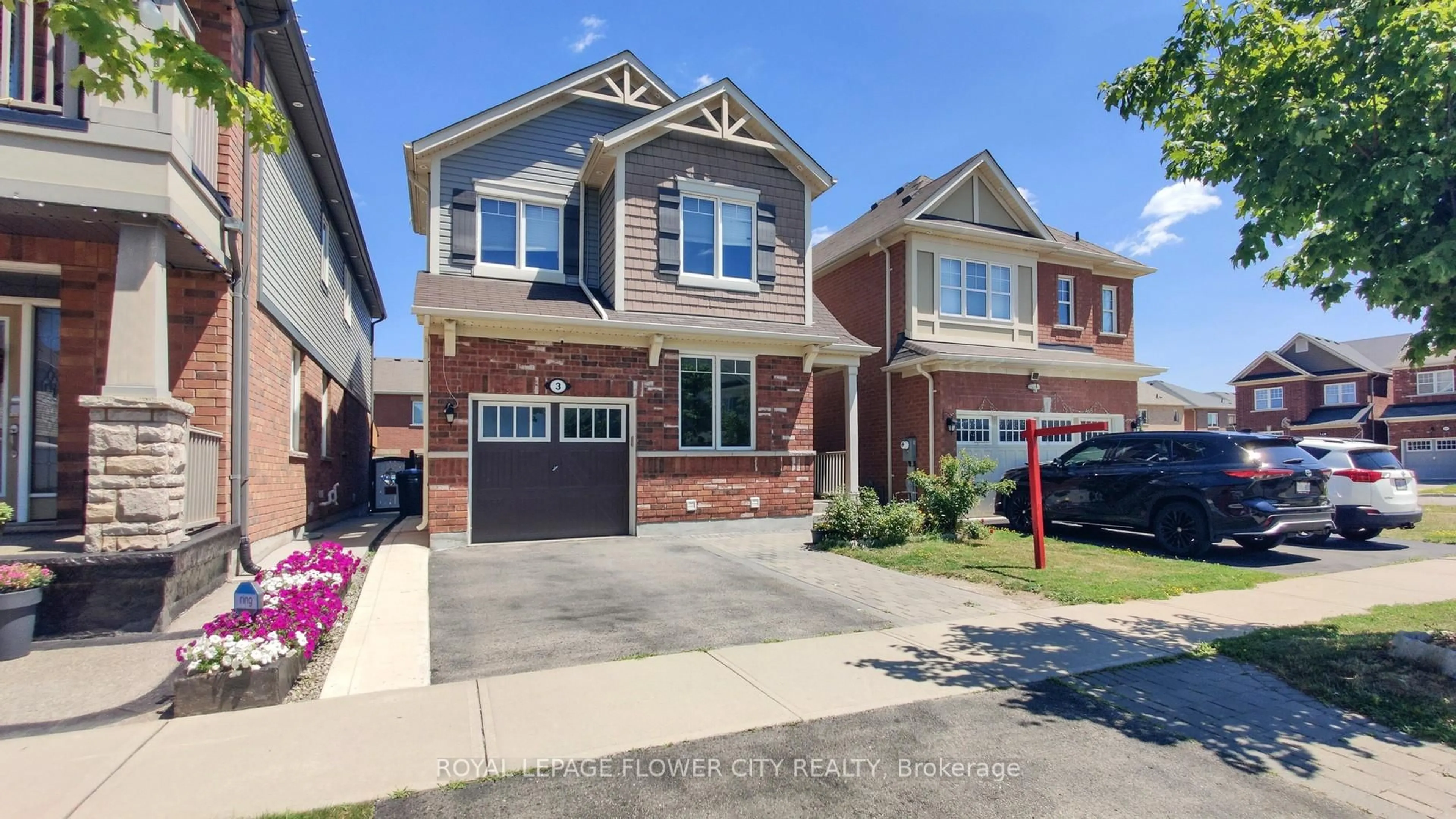 Home with brick exterior material, street for 3 Fenchurch Dr, Brampton Ontario L7A 4G5