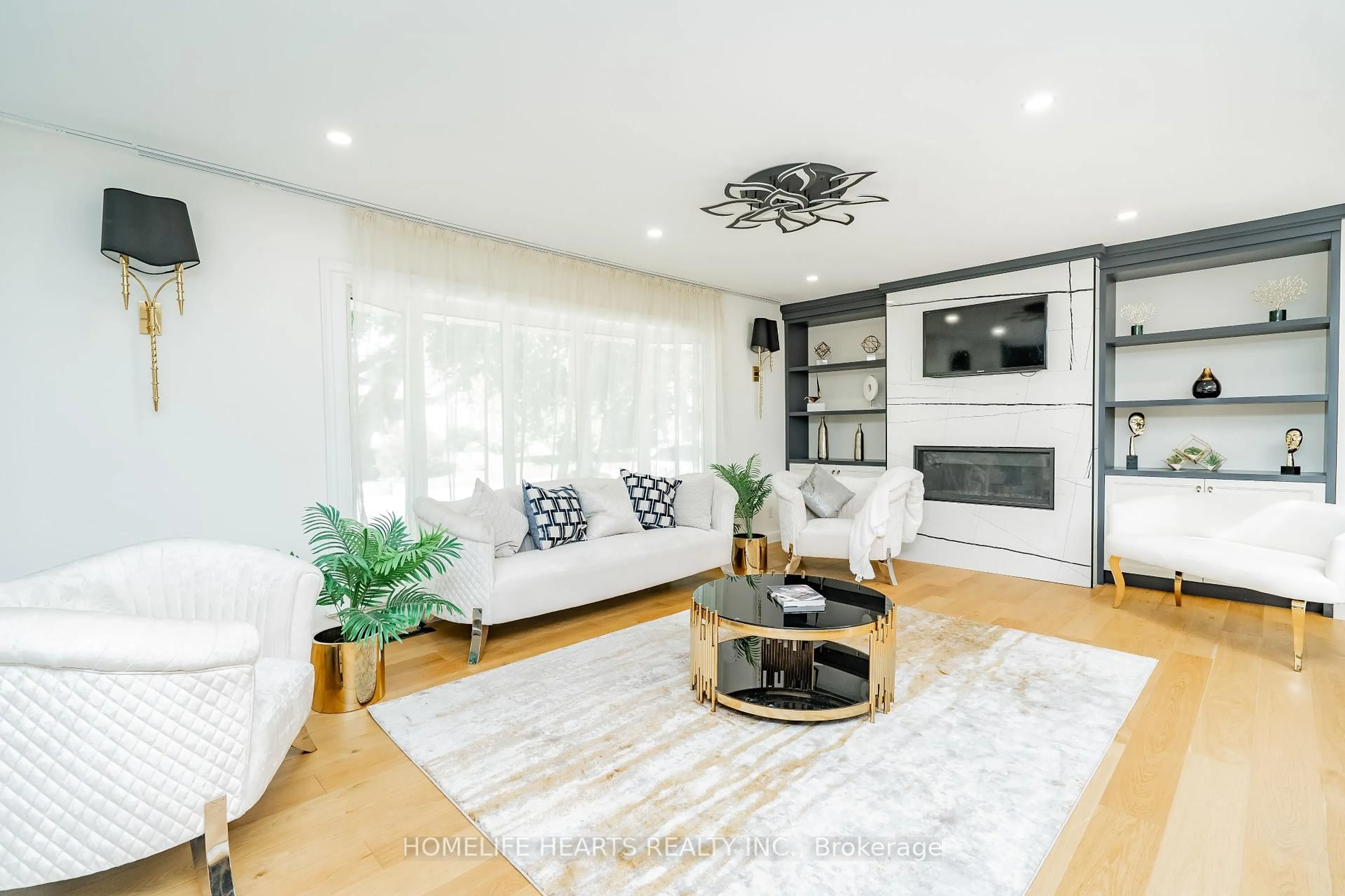Living room with furniture, wood/laminate floor for 271 Wedgewood Dr, Oakville Ontario L6J 4R6
