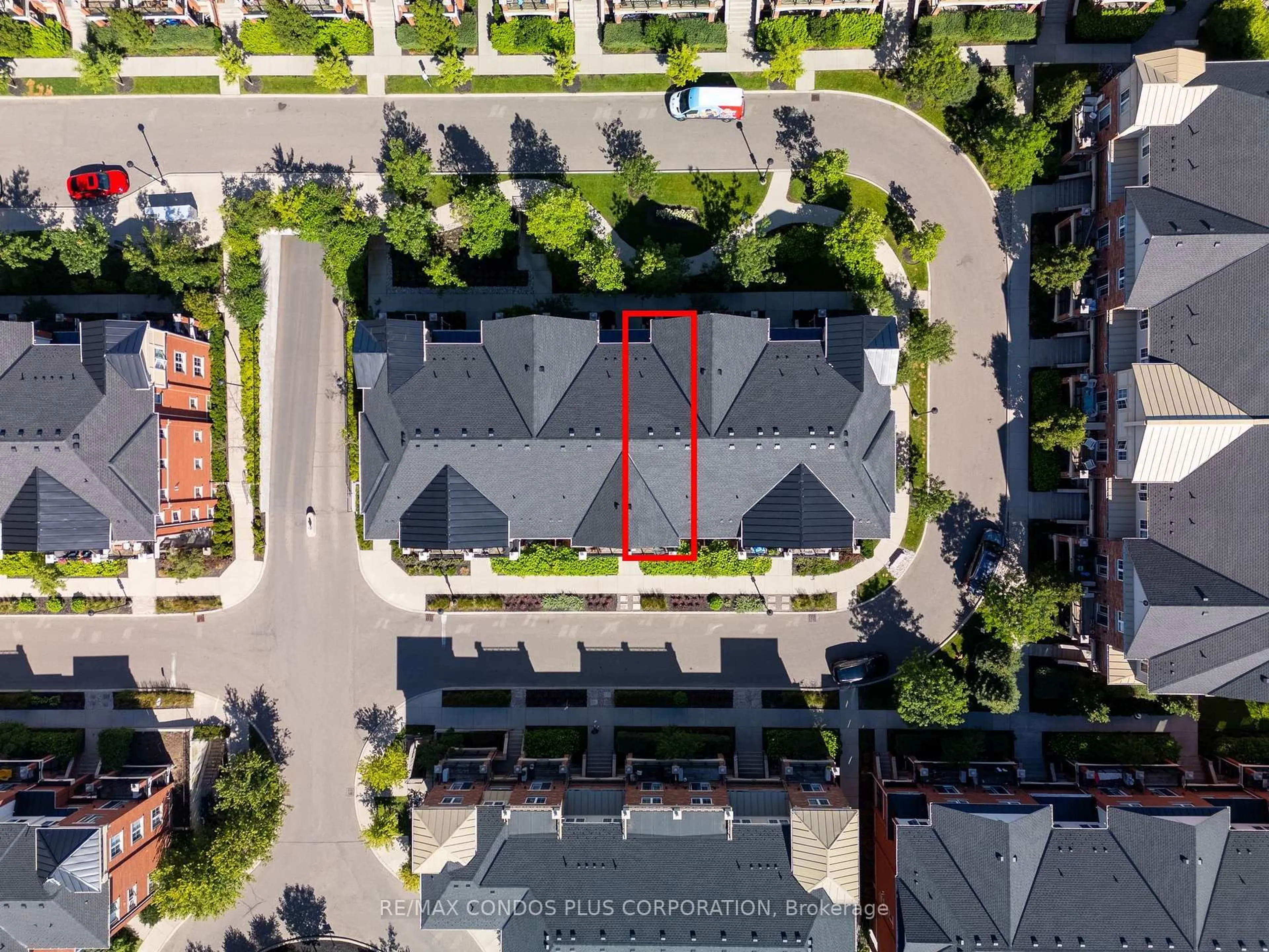 A pic from outside/outdoor area/front of a property/back of a property/a pic from drone, street for 2488 Post Rd #21, Oakville Ontario L6H 0K1