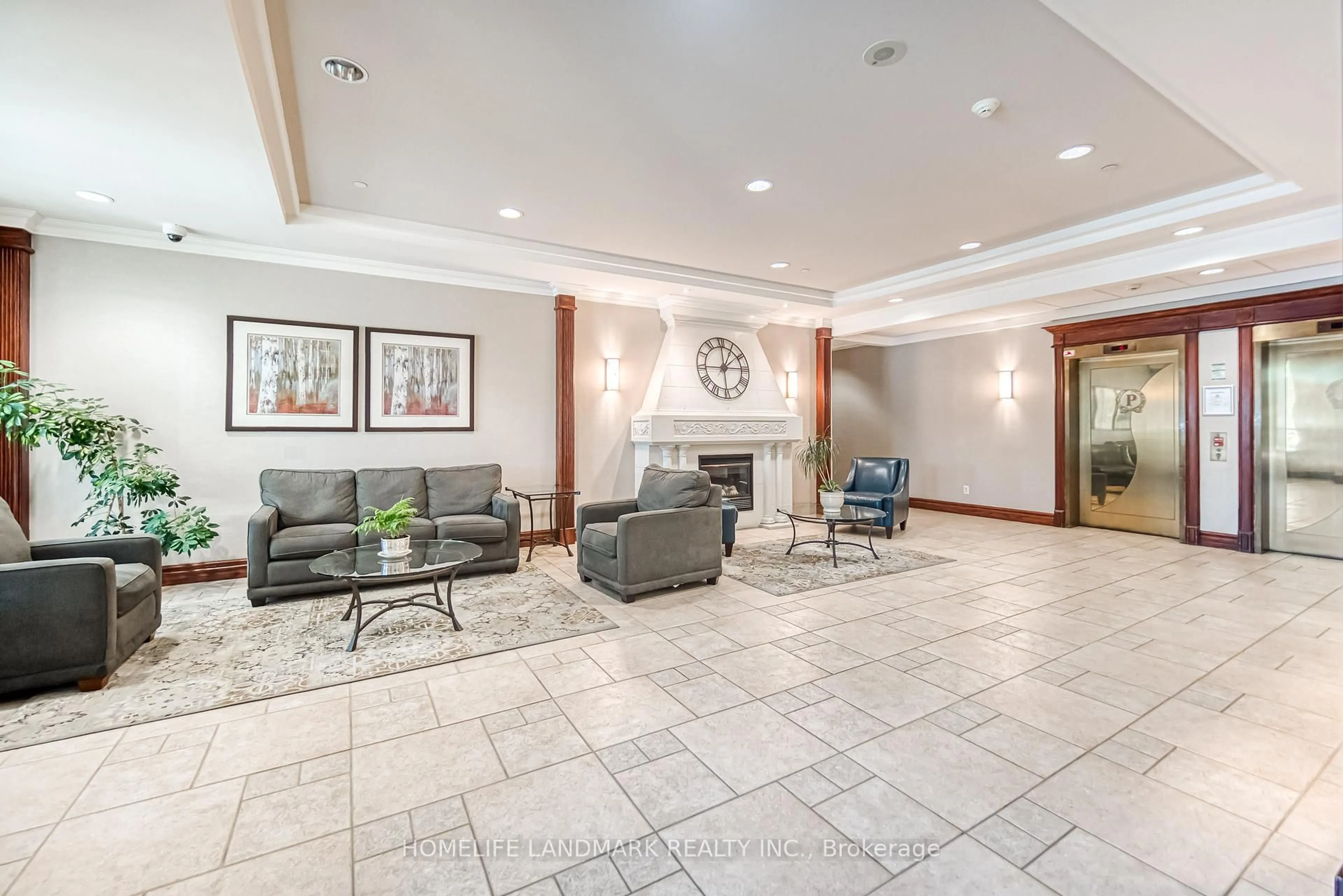 Lobby for 2545 Erin Centre Blvd #908, Mississauga Ontario L5M 6Z9