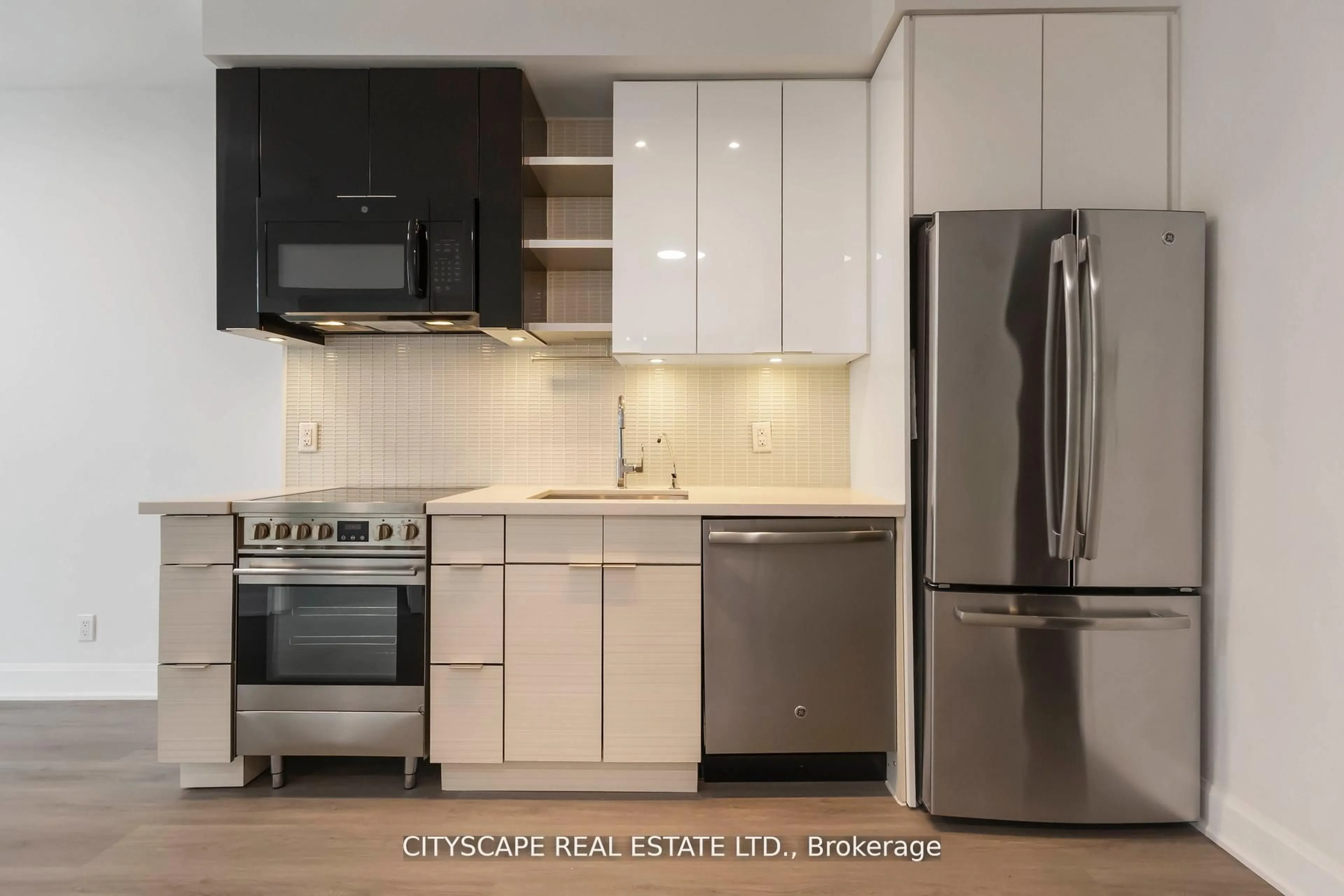 Standard kitchen, unknown for 33 SHORE BREEZE Dr #3405, Toronto Ontario M8V 0G1