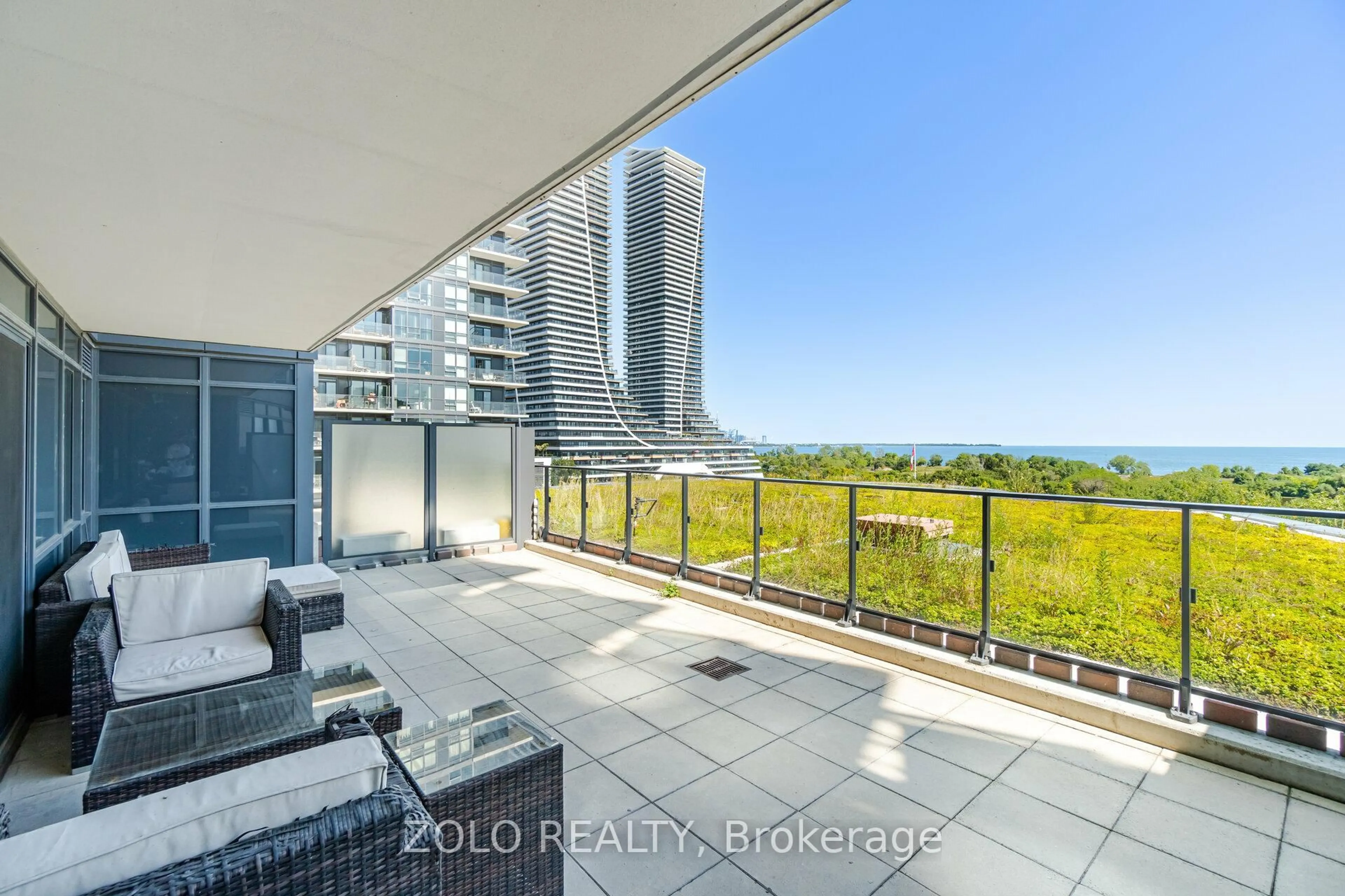 Unknown for 2212 Lakeshore Blvd #902, Toronto Ontario M8V 0C2