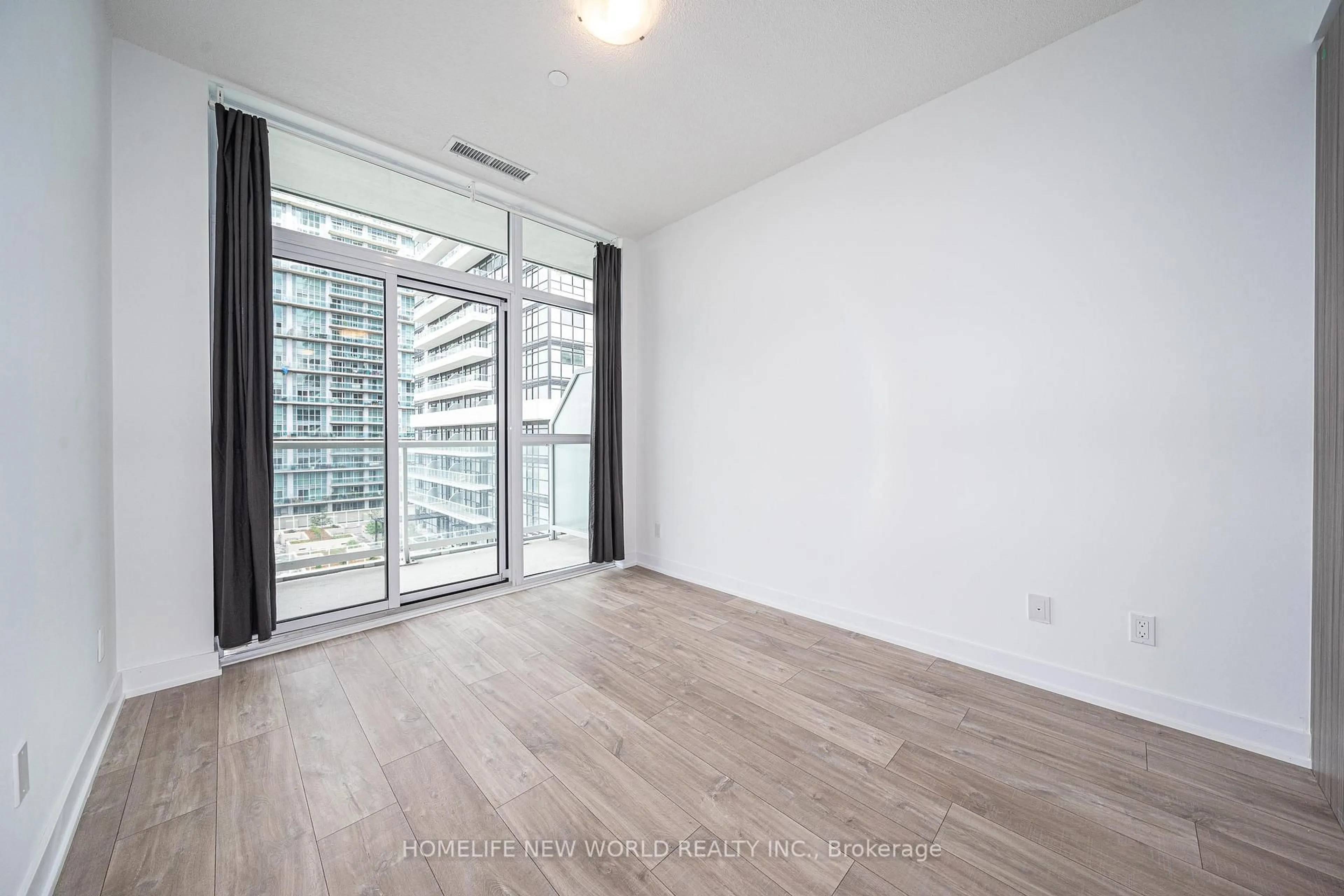 A pic of a room for 251 Manitoba St #828, Toronto Ontario M8Y 0C7