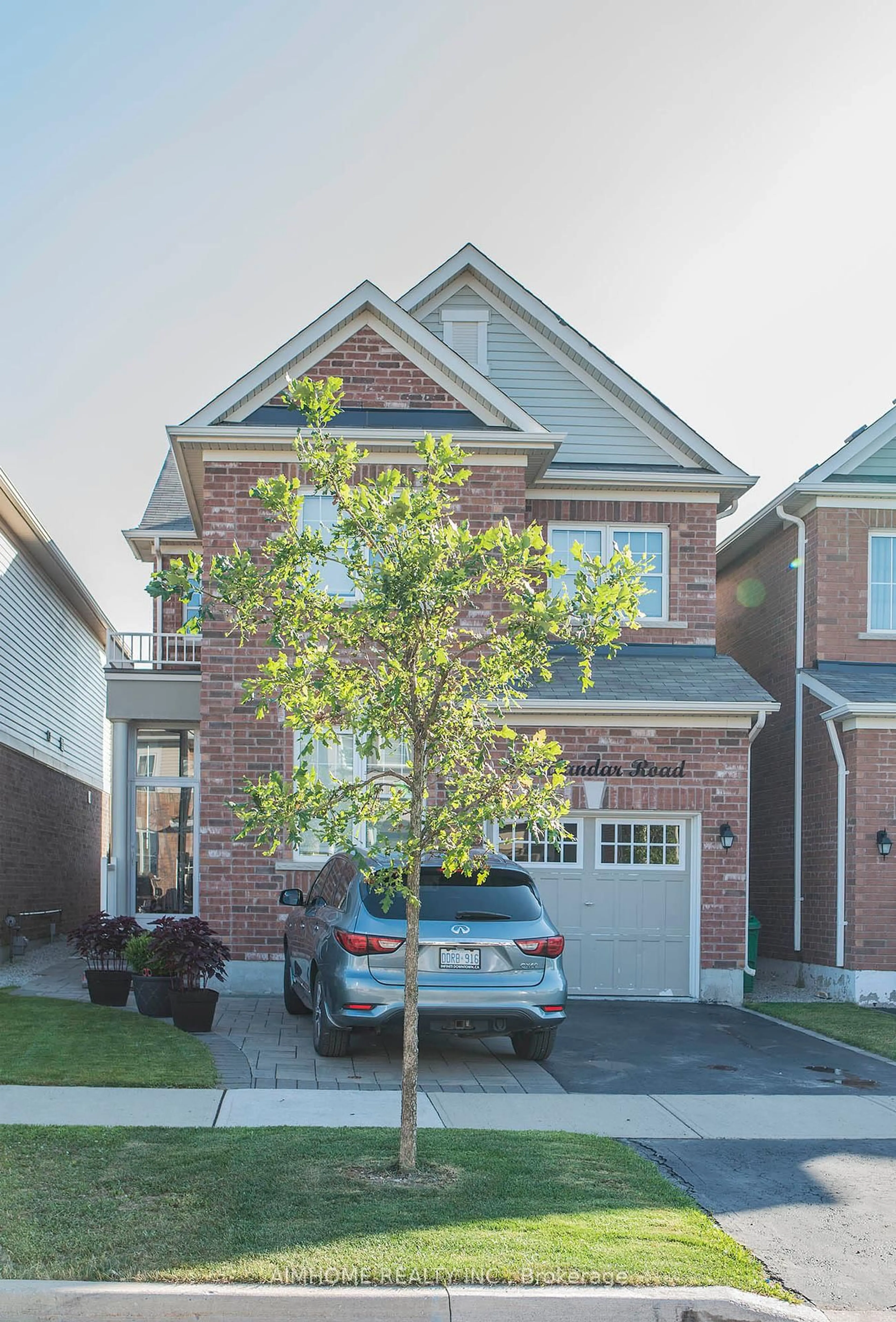 Home with brick exterior material, street for 8 Callandar Rd, Brampton Ontario L7A 4V1