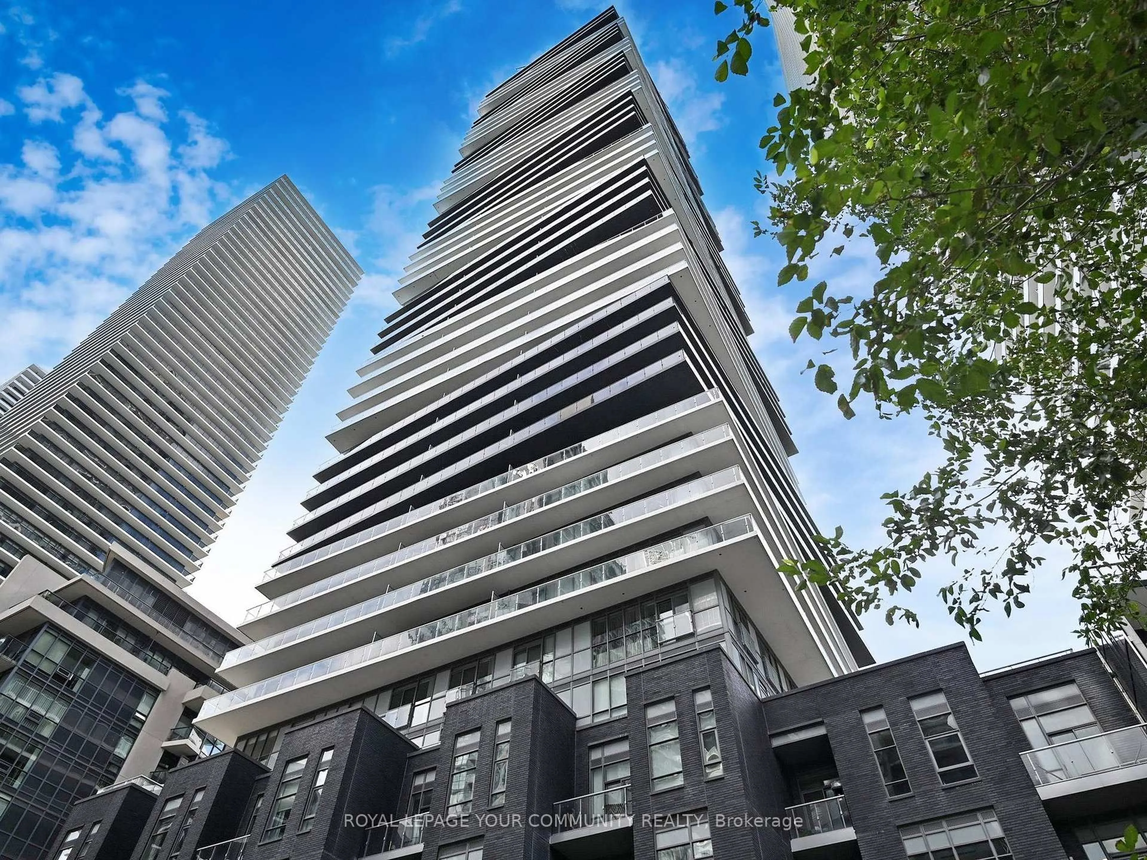 Unknown for 56 Annie Craig Dr #3605, Toronto Ontario M8V 0C8