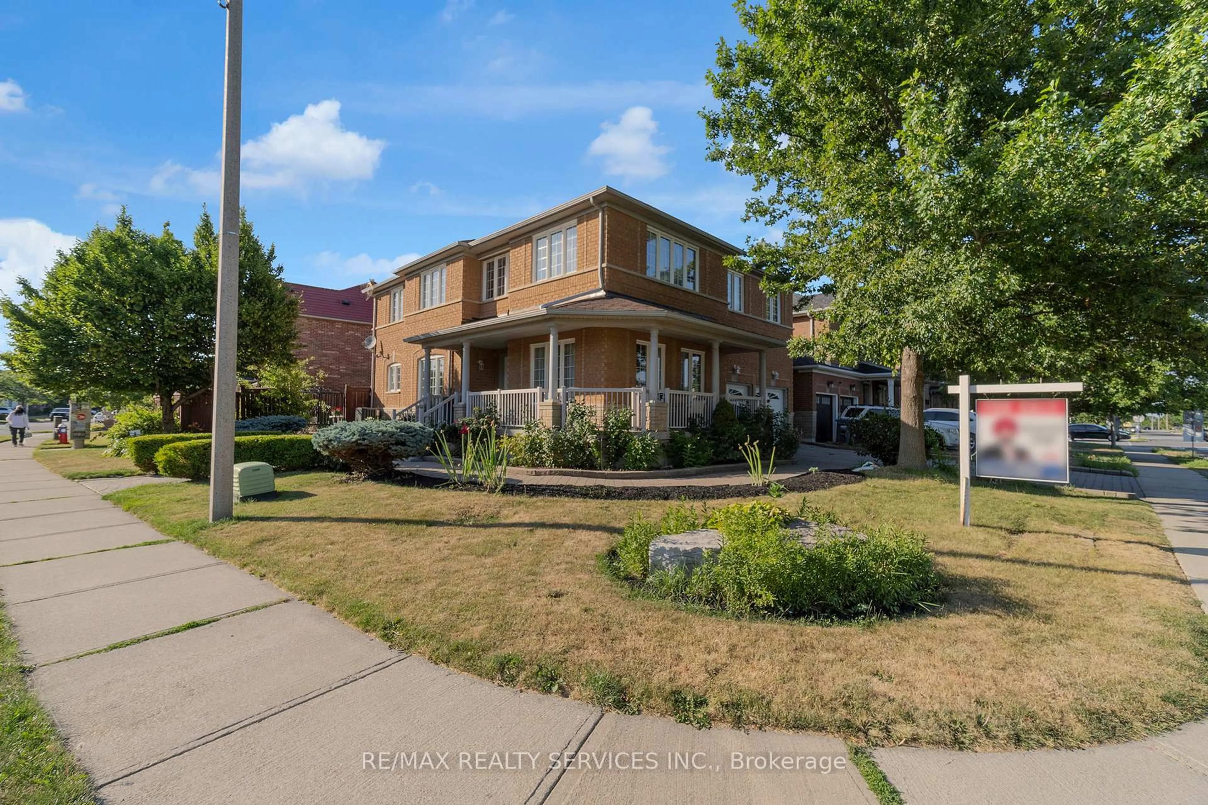 Unknown for 98 Mccrimmon Dr, Brampton Ontario L7A 2Z6