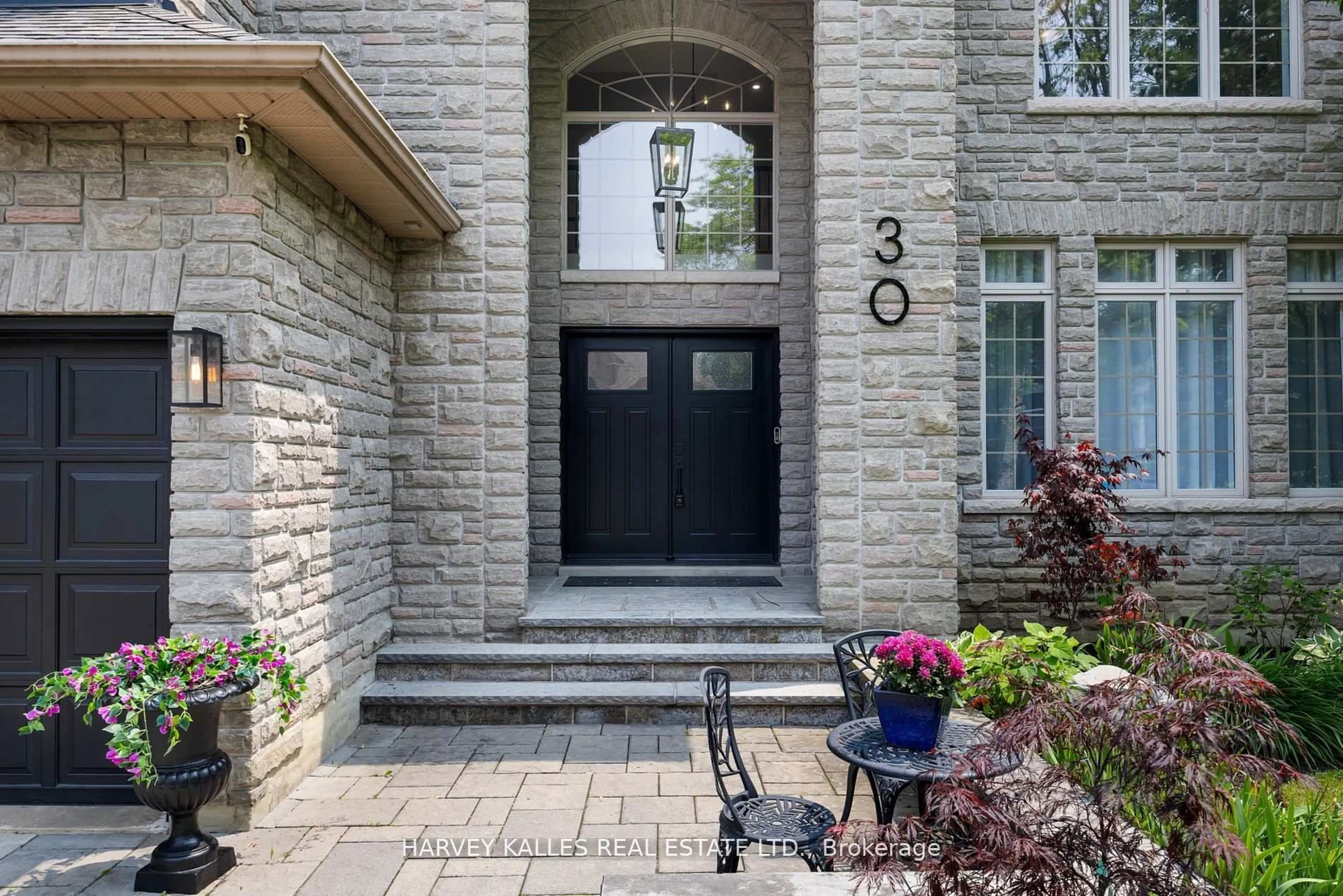 Unknown for 30 Nottingham Dr, Toronto Ontario M9A 2W5