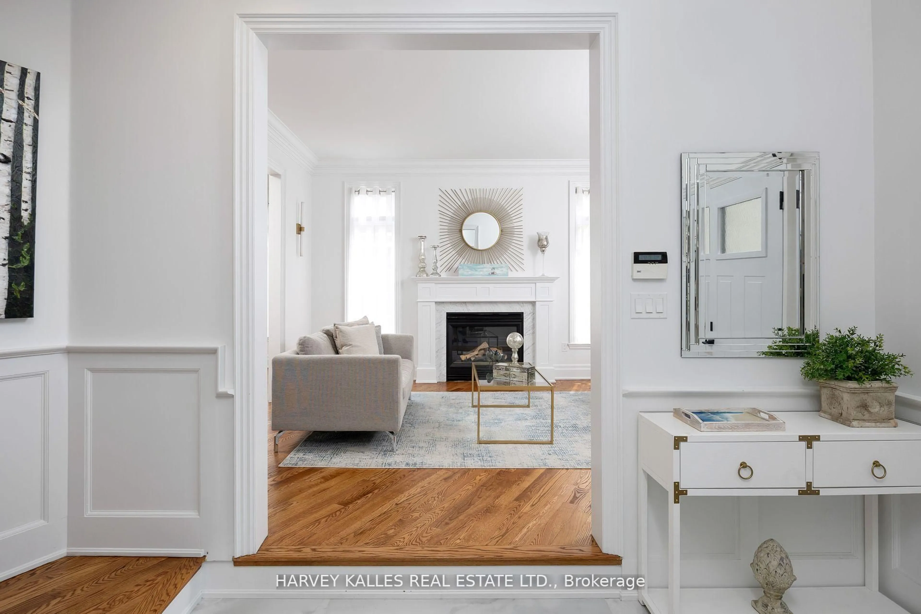 Living room with furniture, unknown for 30 Nottingham Dr, Toronto Ontario M9A 2W5