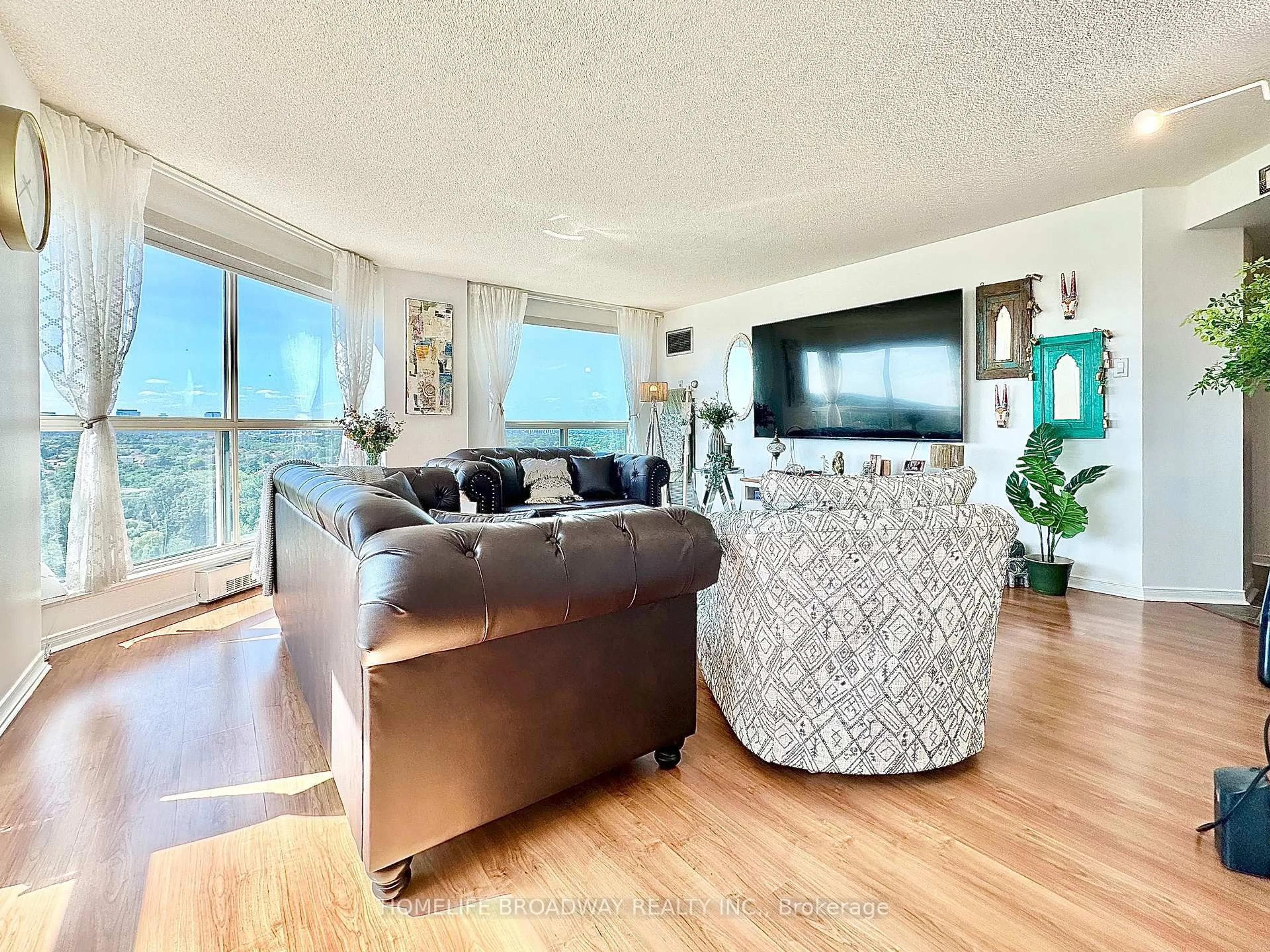 Living room with furniture, unknown for 2155 Burnhamthorpe Rd #1709, Mississauga Ontario L5L 5P4