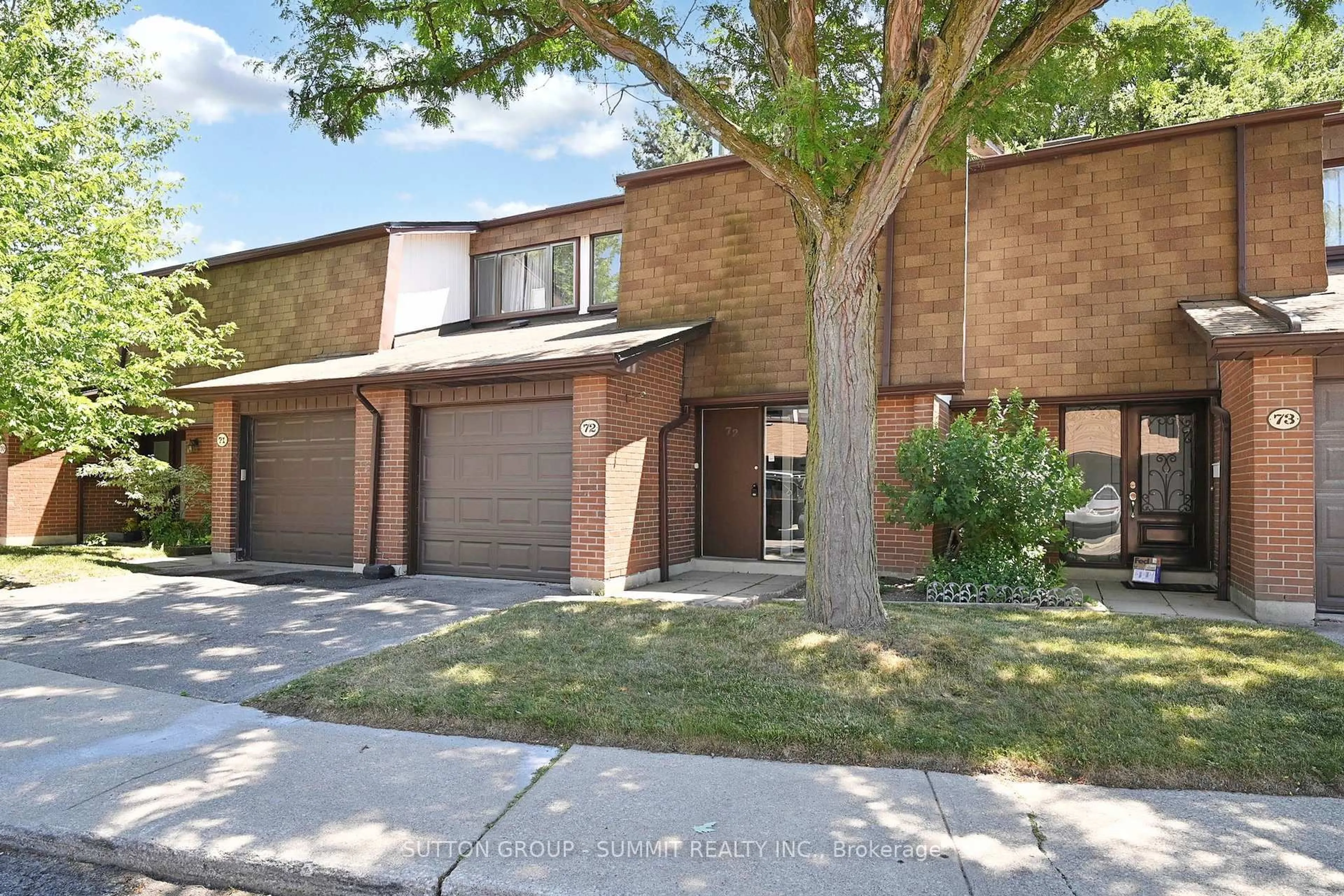 Home with brick exterior material, street for 600 Silver Creek Blvd #72, Mississauga Ontario L5A 2B4