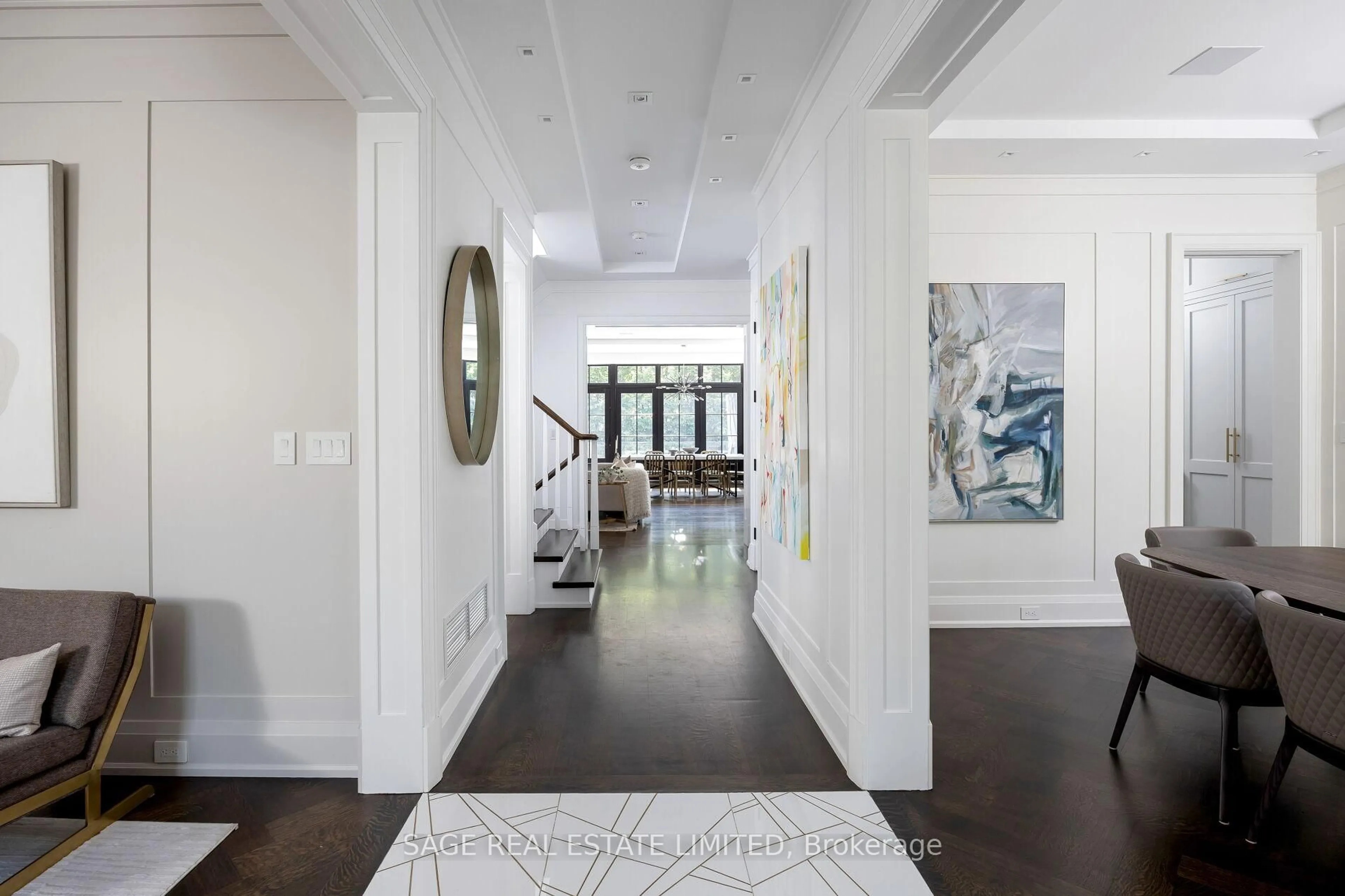 Indoor entryway for 55 Strath Ave, Toronto Ontario M8X 1R4