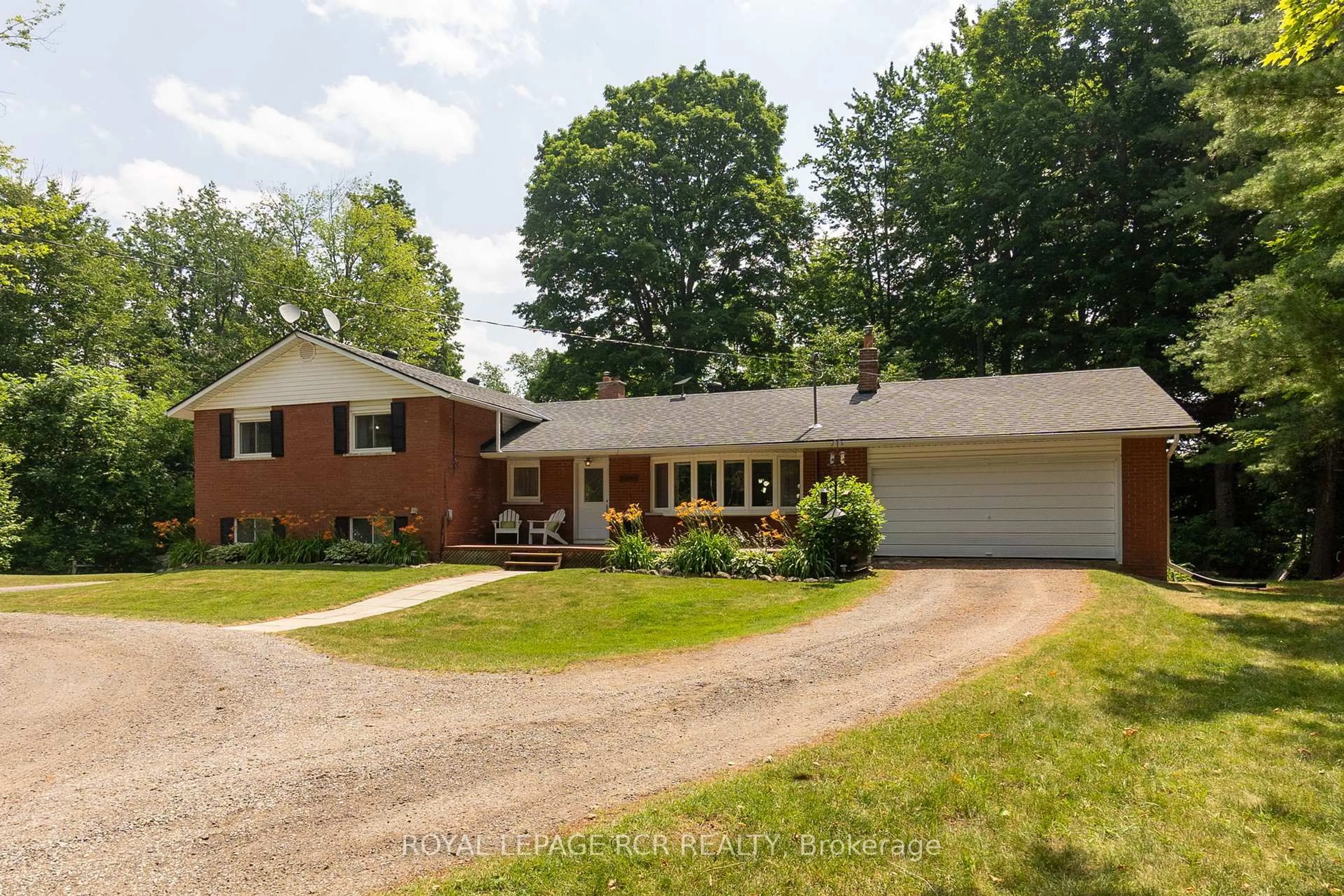 Home with brick exterior material, street for 7561 Finnerty Sdrd, Caledon Ontario L7E 0H5