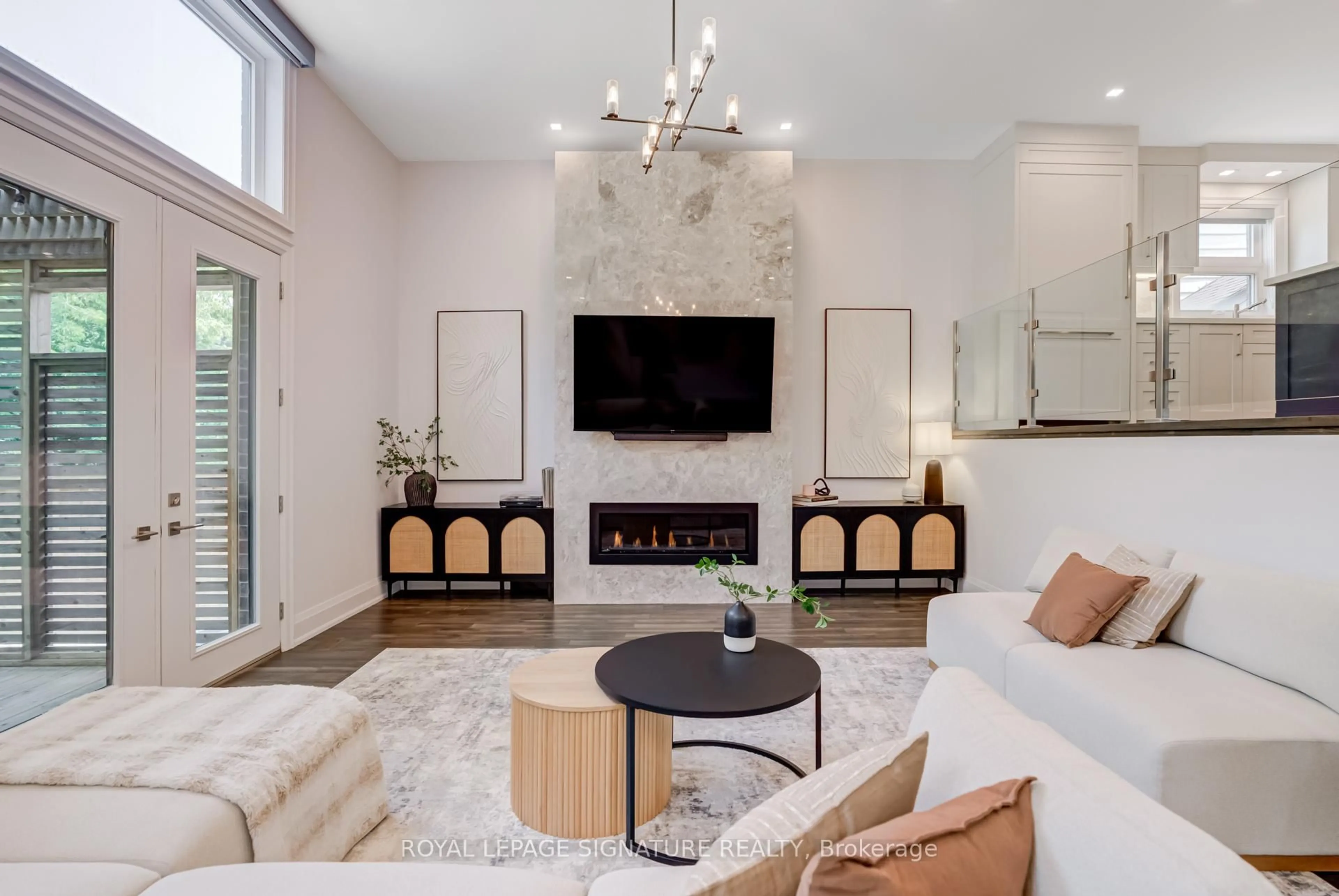 Living room with furniture, unknown for 110 Evans Ave, Toronto Ontario M8Z 1H9