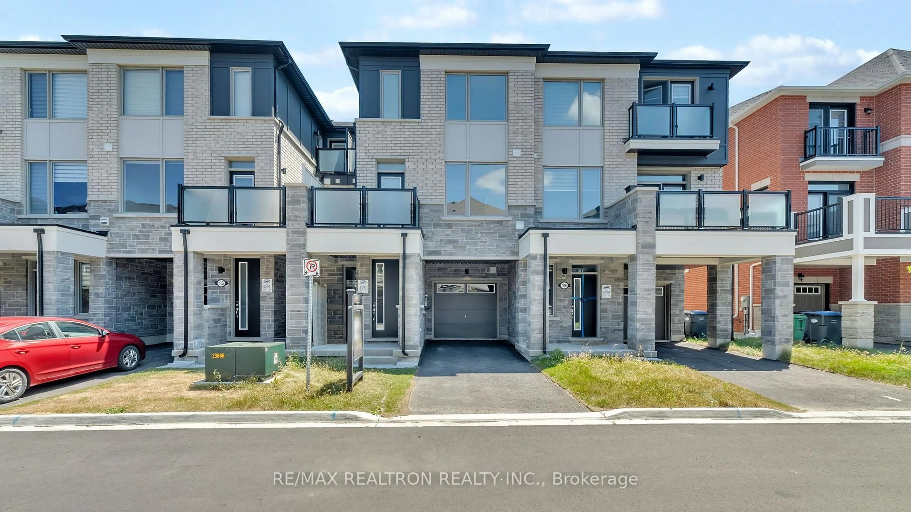 Unknown for 17 Melmar St, Brampton Ontario L7A 0B6