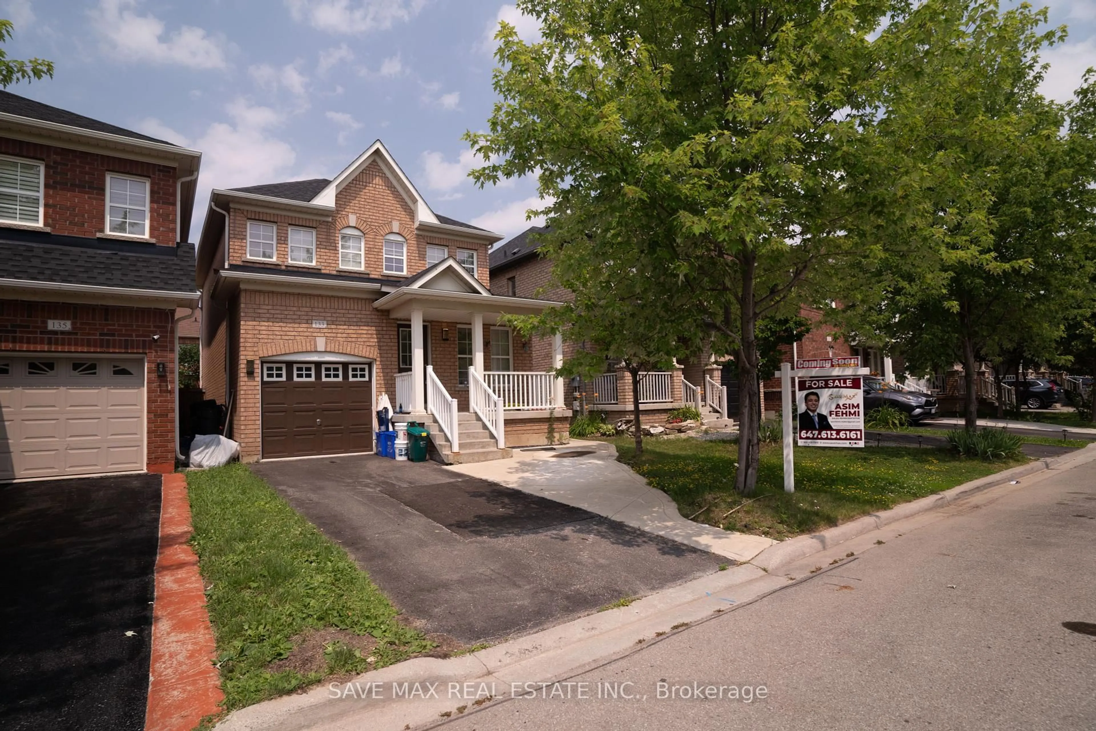 Home with brick exterior material, street for 133 Weston Dr, Milton Ontario L9T 0V6