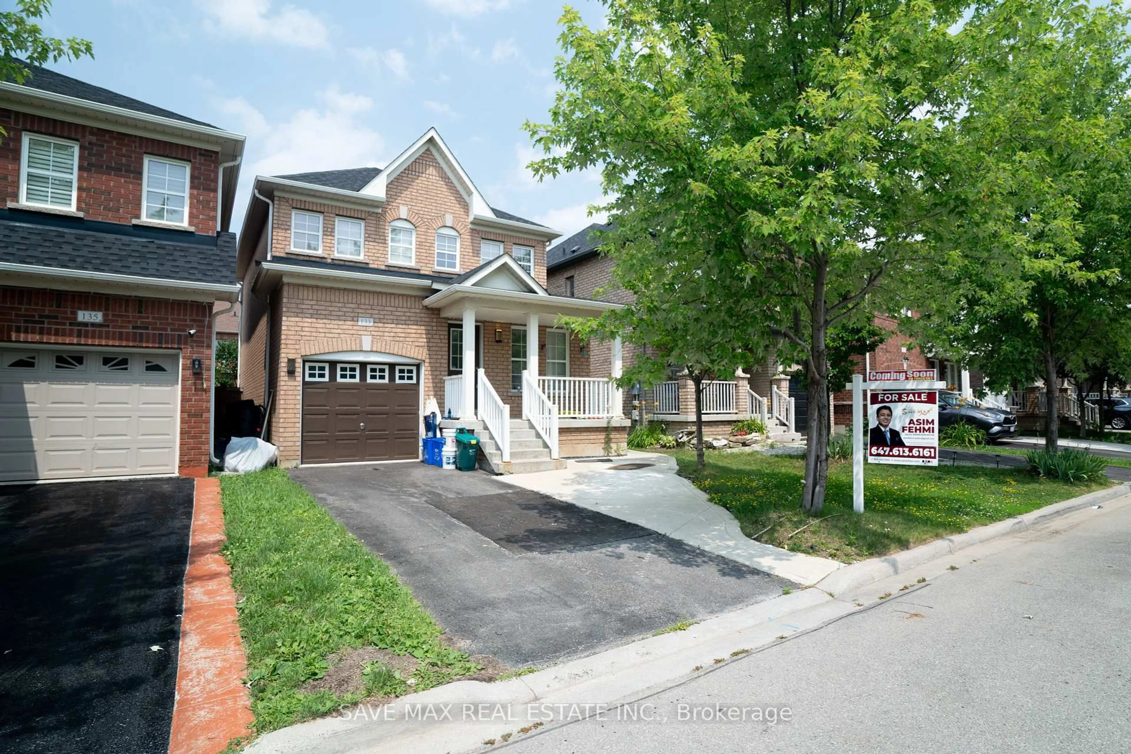 Home with brick exterior material, street for 133 Weston Dr, Milton Ontario L9T 0V6