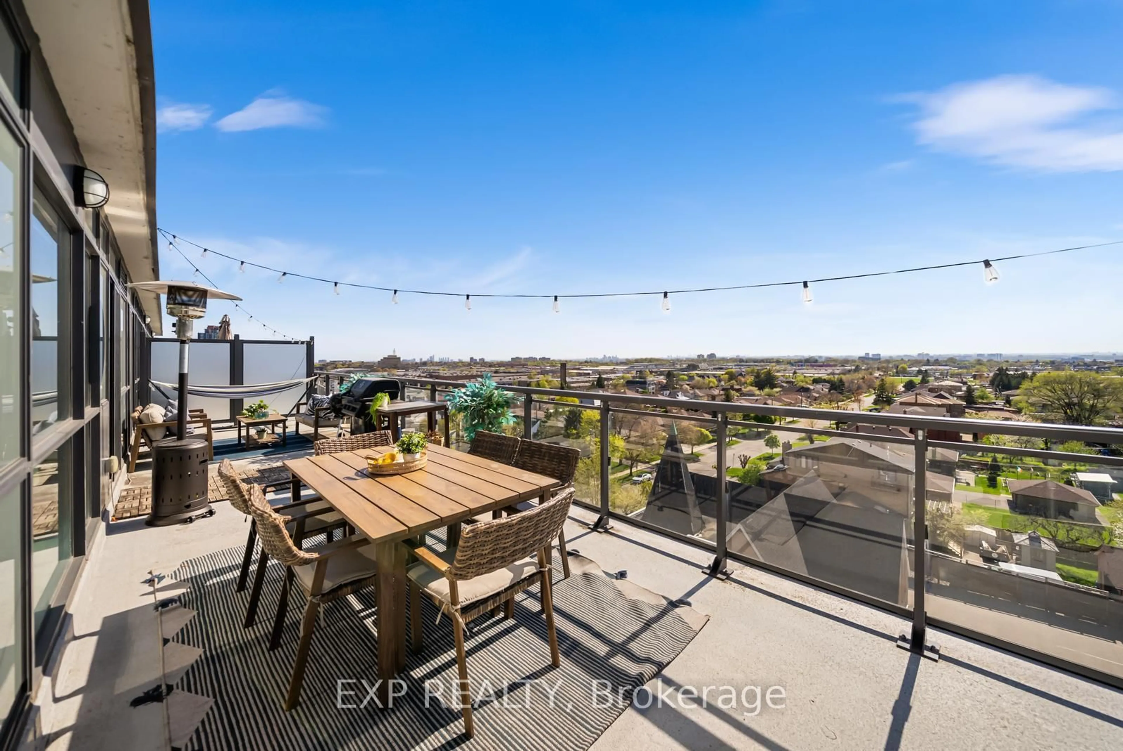 Patio, unknown for 16 Mcadam Ave #705, Toronto Ontario M6A 1S5