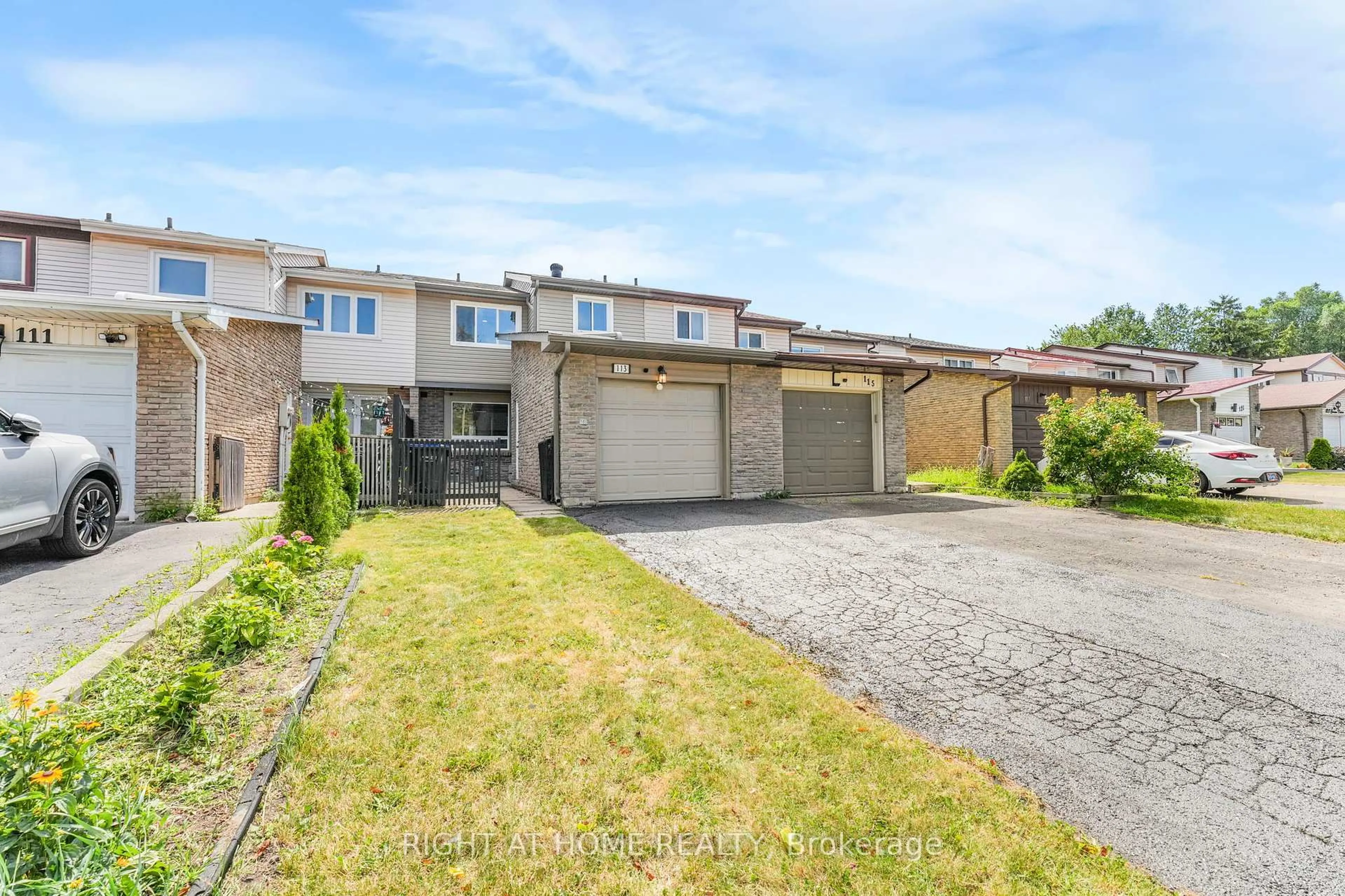 A pic from outside/outdoor area/front of a property/back of a property/a pic from drone, street for 113 Greene Dr, Brampton Ontario L6V 2P2