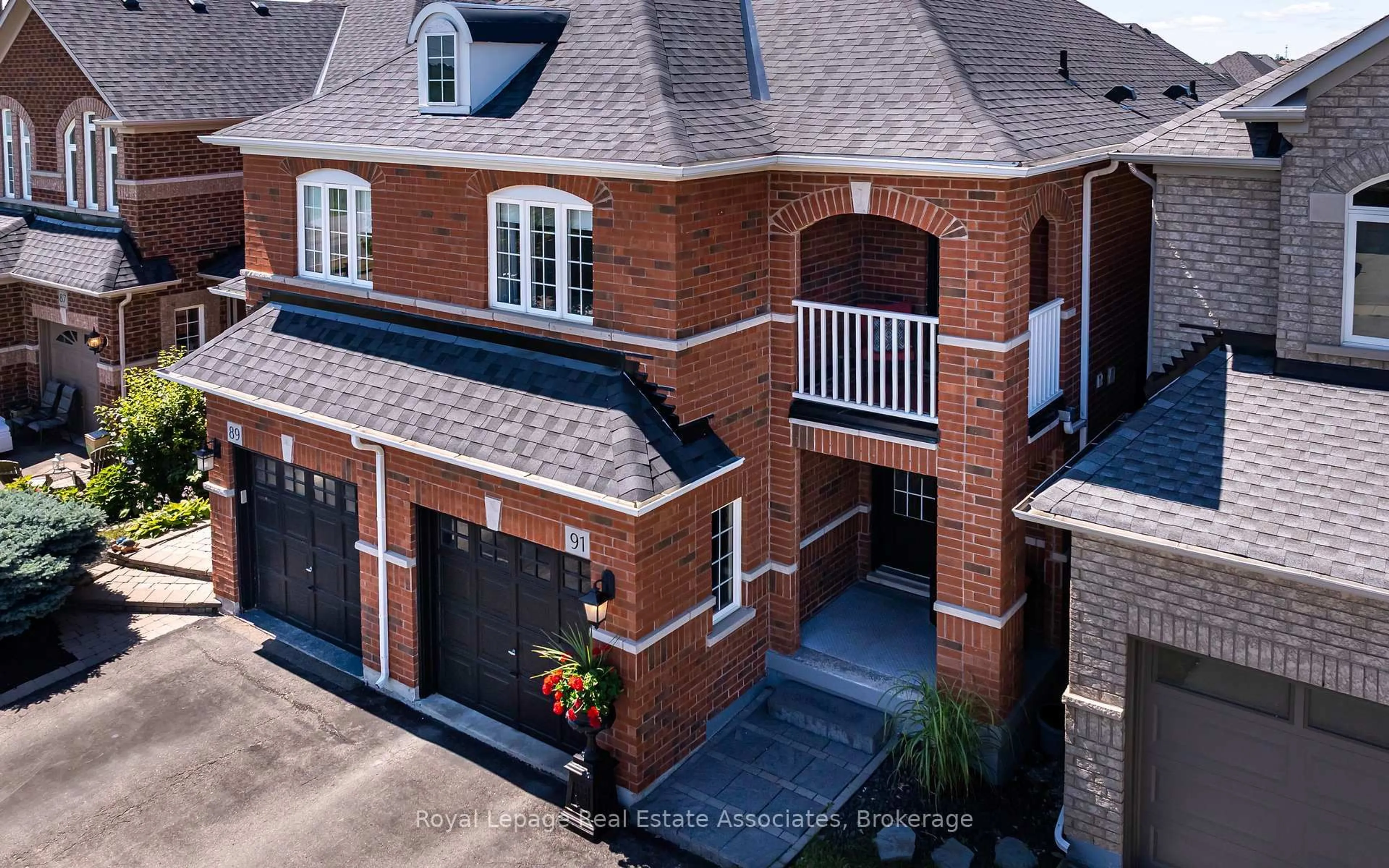 Home with brick exterior material, street for 91 Snowberry Cres, Halton Hills Ontario L7G 6M8