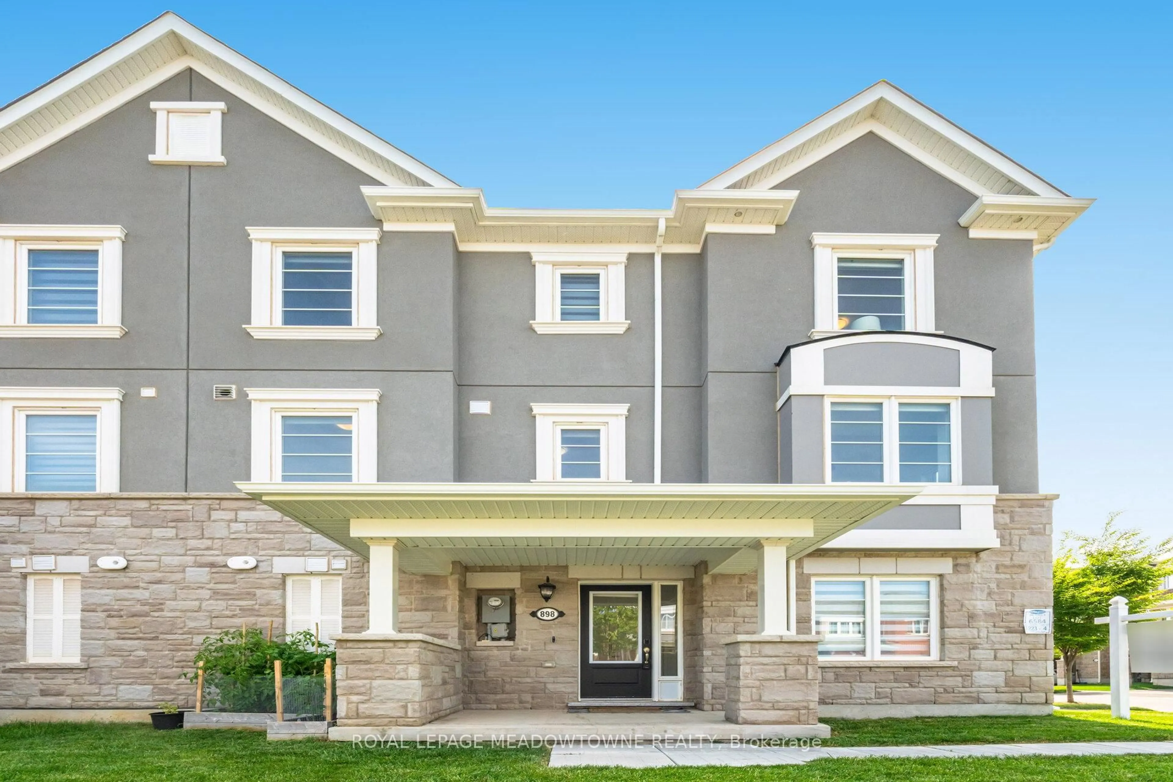 Unknown for 898 Cactus Pt, Milton Ontario L9T 2X5