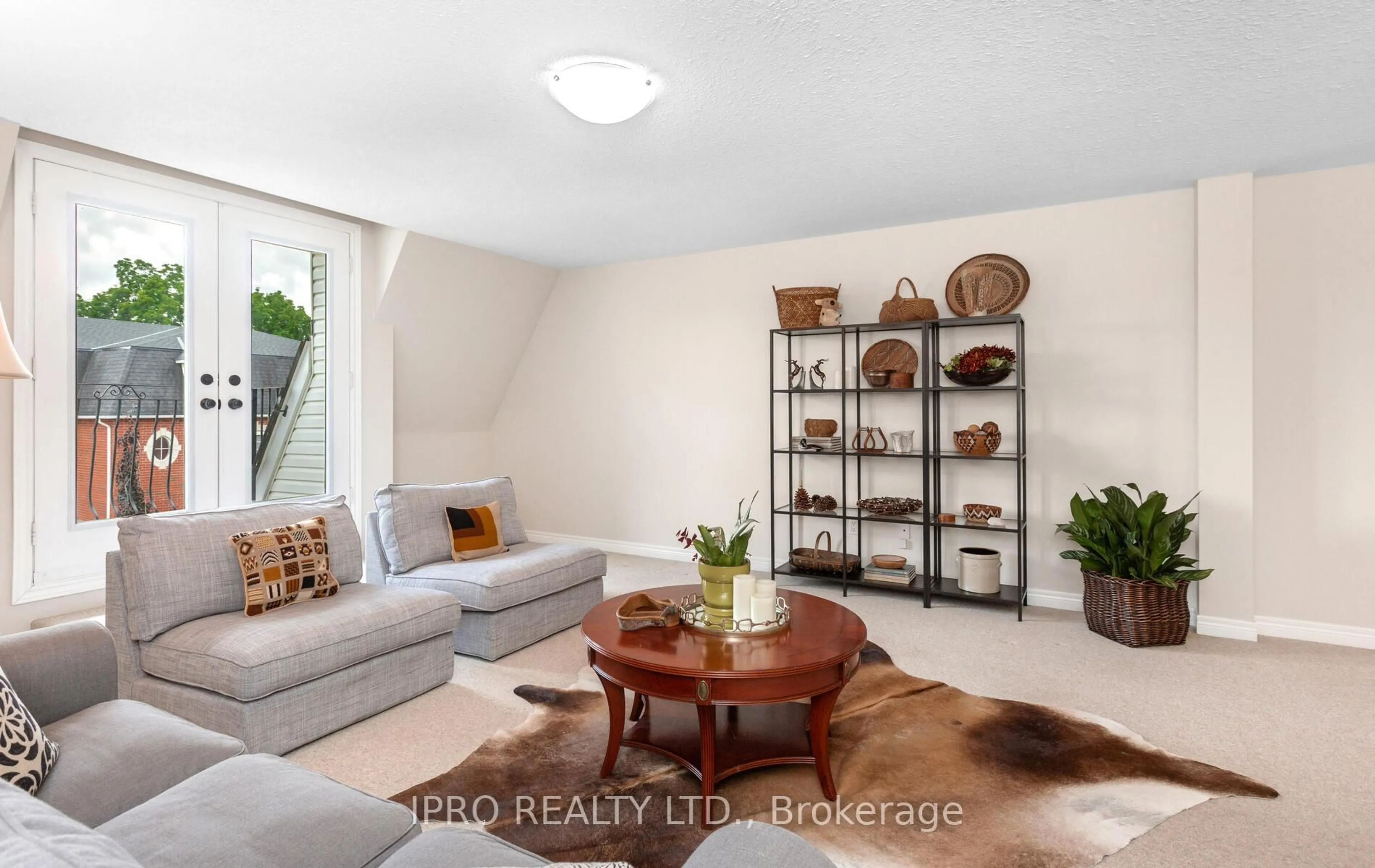 Living room with furniture, unknown for 11B James St, Halton Hills Ontario L7G 2H2