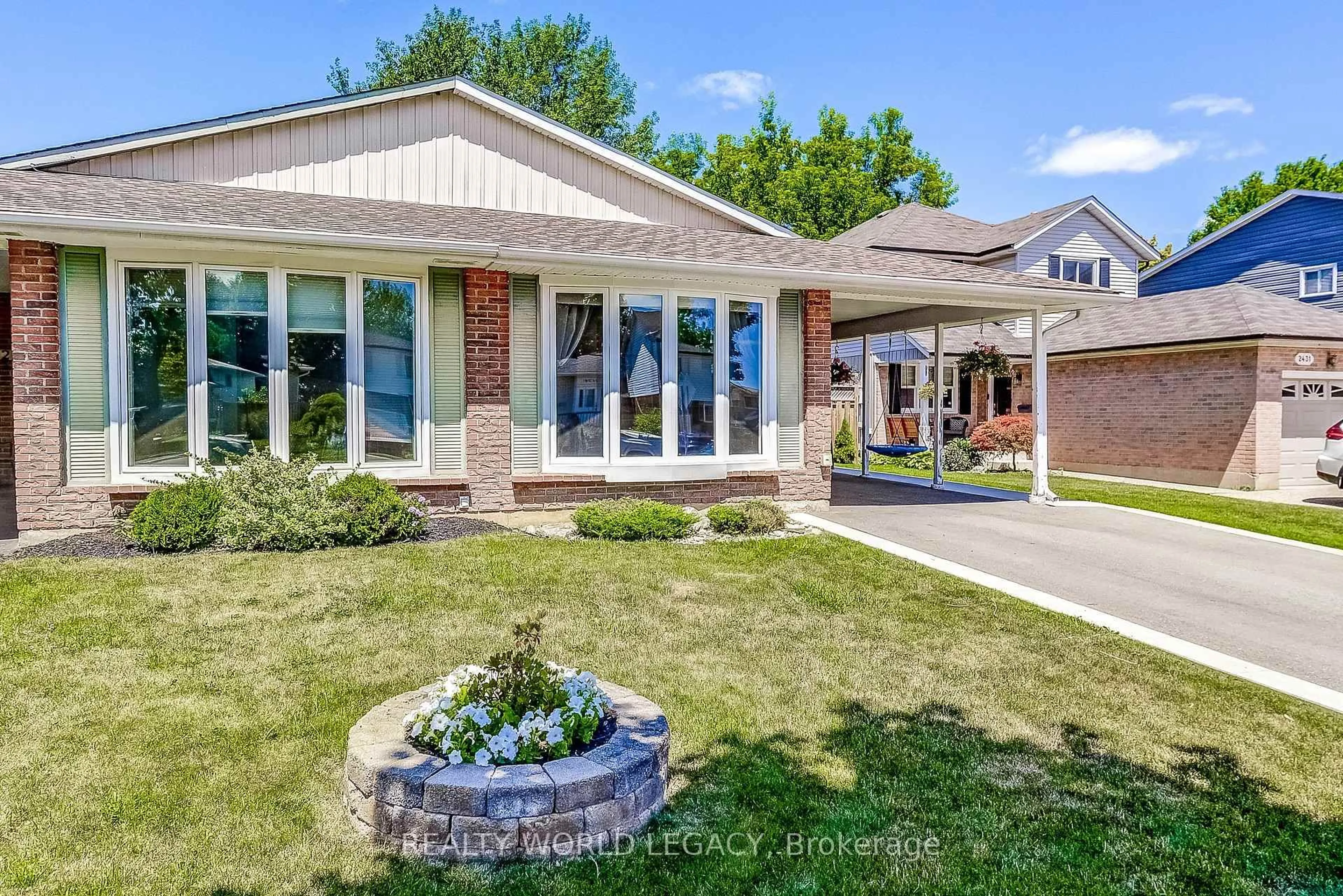Home with brick exterior material, street for 2429 Overton Dr, Burlington Ontario L7P 4B6
