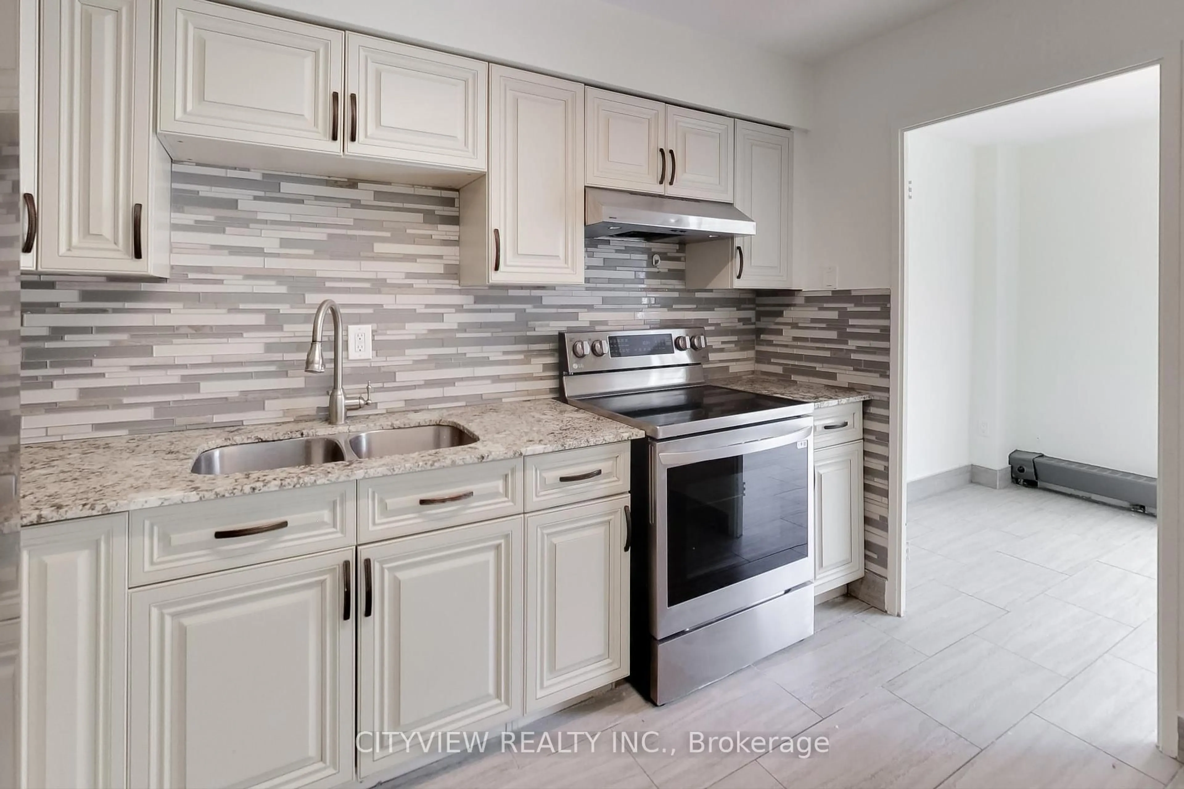 Unknown for 10 Eddystone Ave #276, Toronto Ontario M3N 2T2