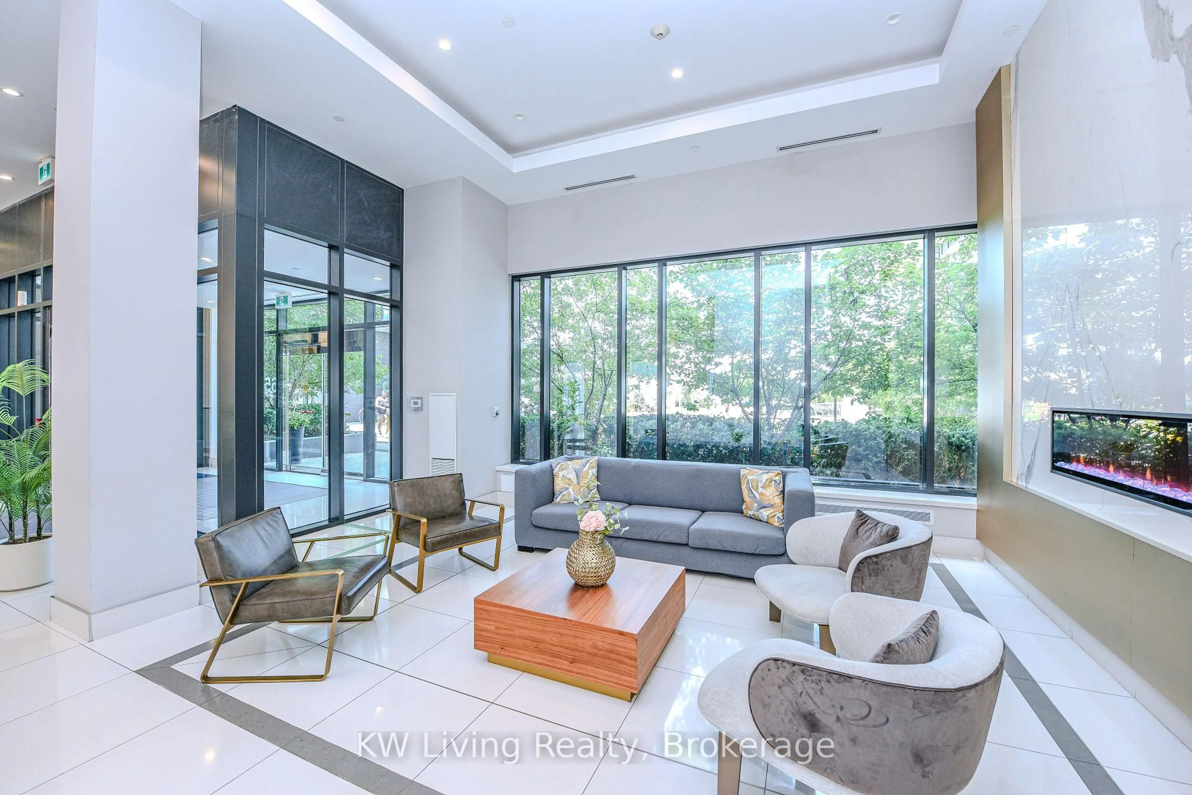 Unknown for 65 Watergarden Dr #810, Mississauga Ontario L5R 0G9