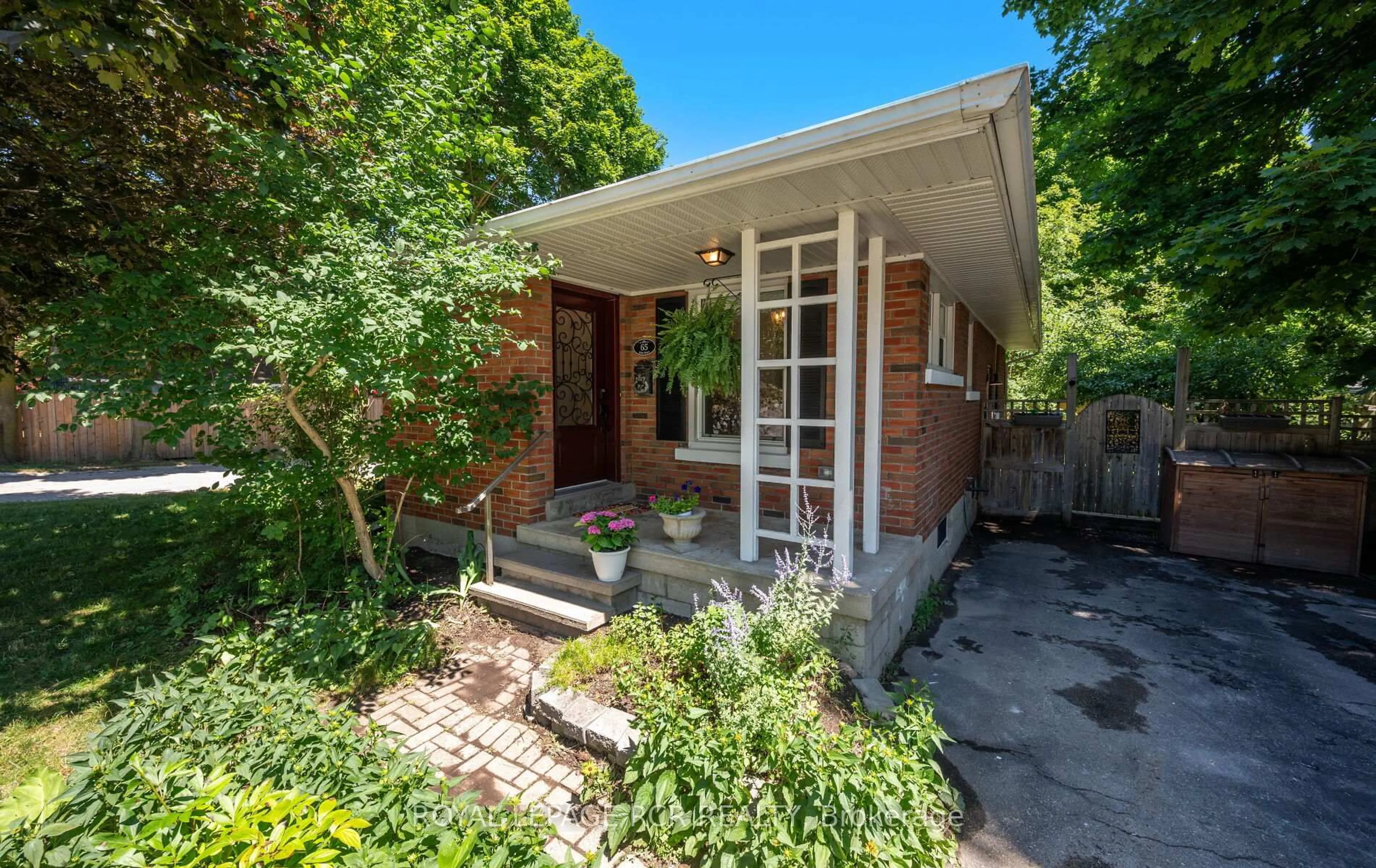 Home with brick exterior material, street for 65 John St, Orangeville Ontario L9W 2P7