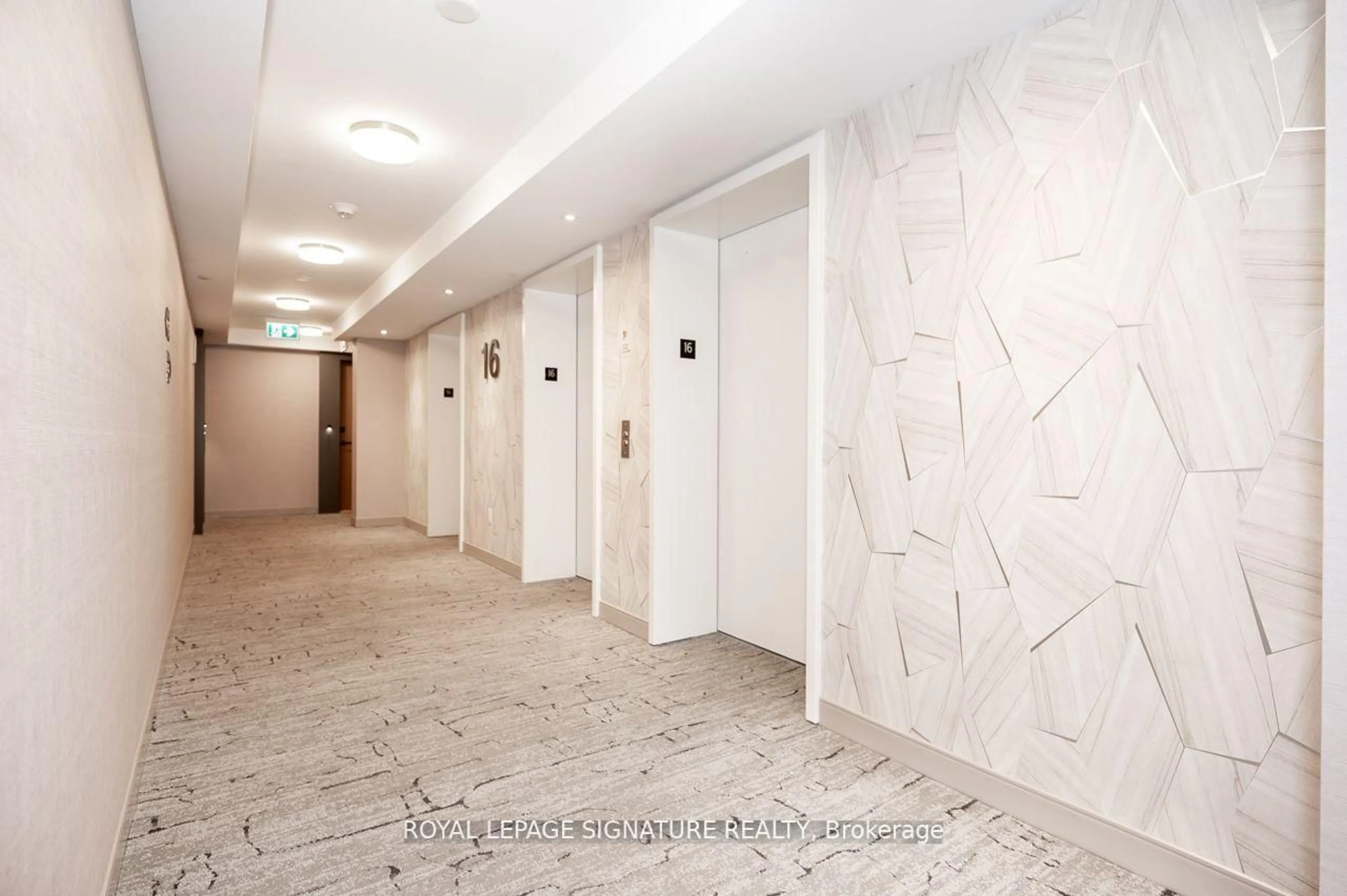 Indoor foyer for 10 Eva Rd #1504, Toronto Ontario M9C 0B3