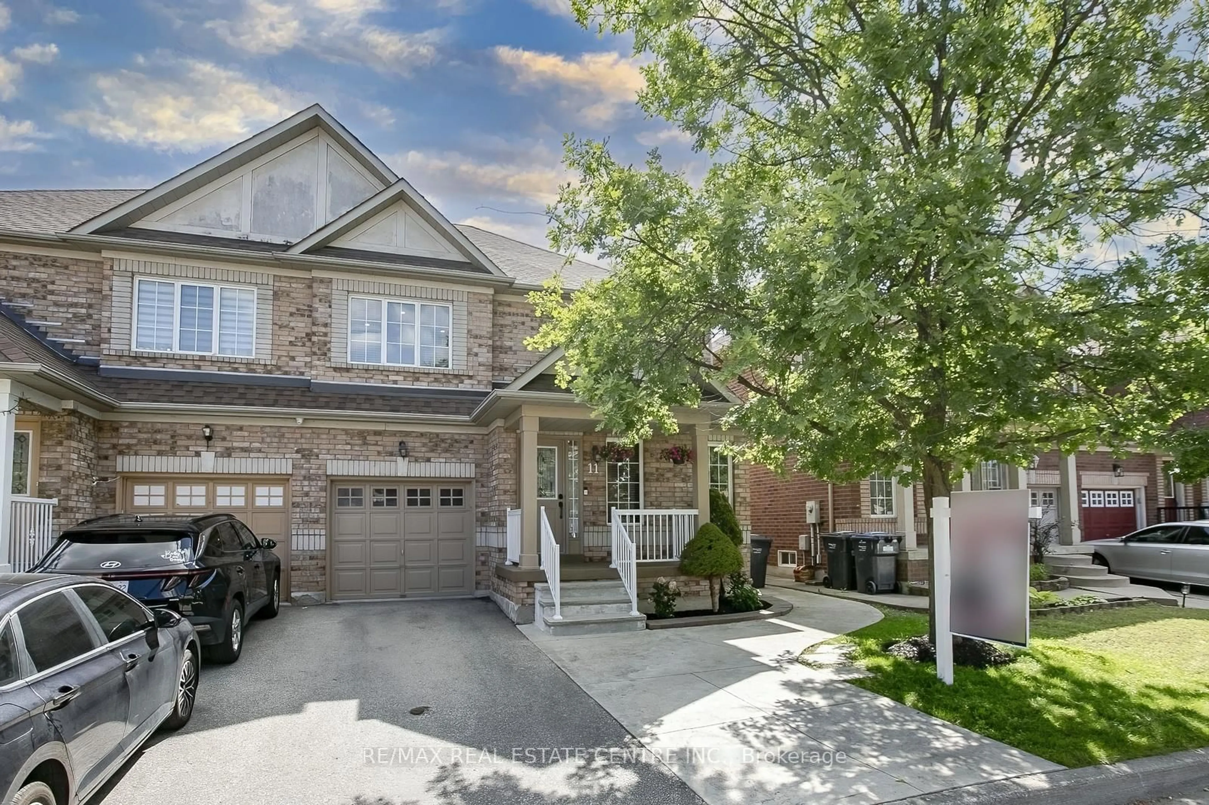 Home with brick exterior material, street for 11 Jewel Cres, Brampton Ontario L6R 2R1