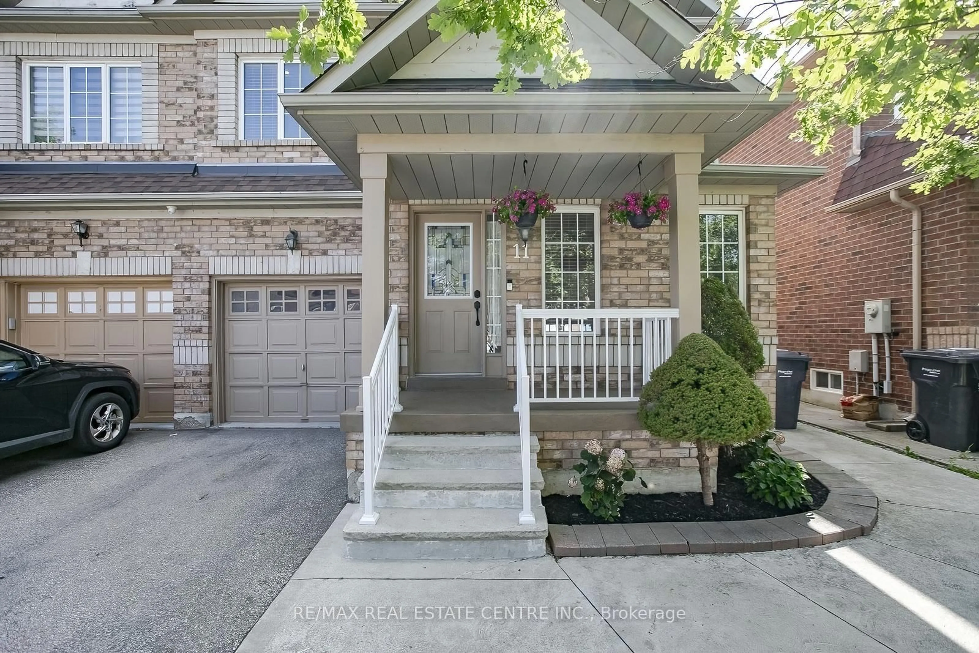 Home with brick exterior material, street for 11 Jewel Cres, Brampton Ontario L6R 2R1