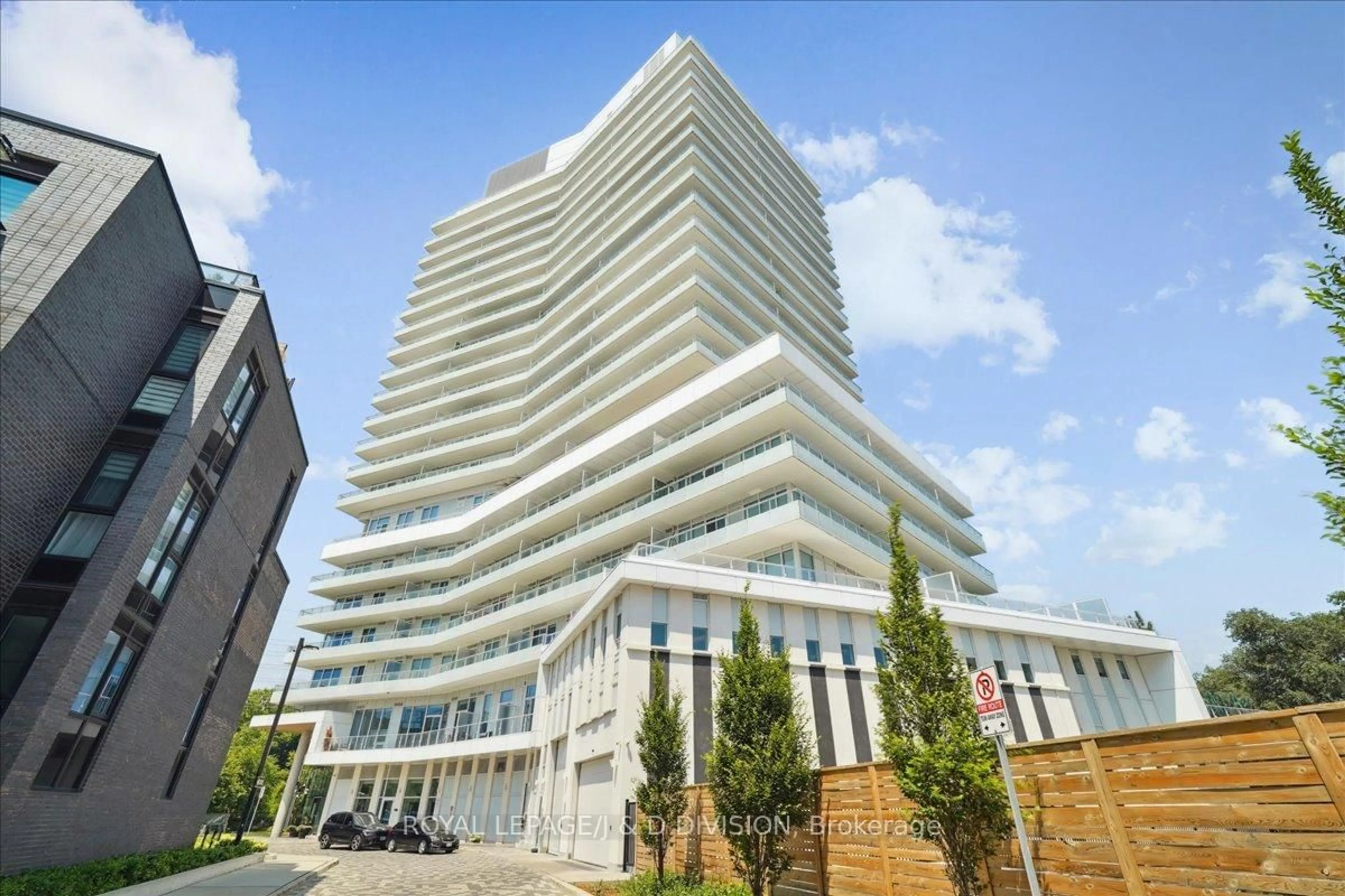 Unknown for 20 Brin Dr #701, Toronto Ontario M8X 0B2