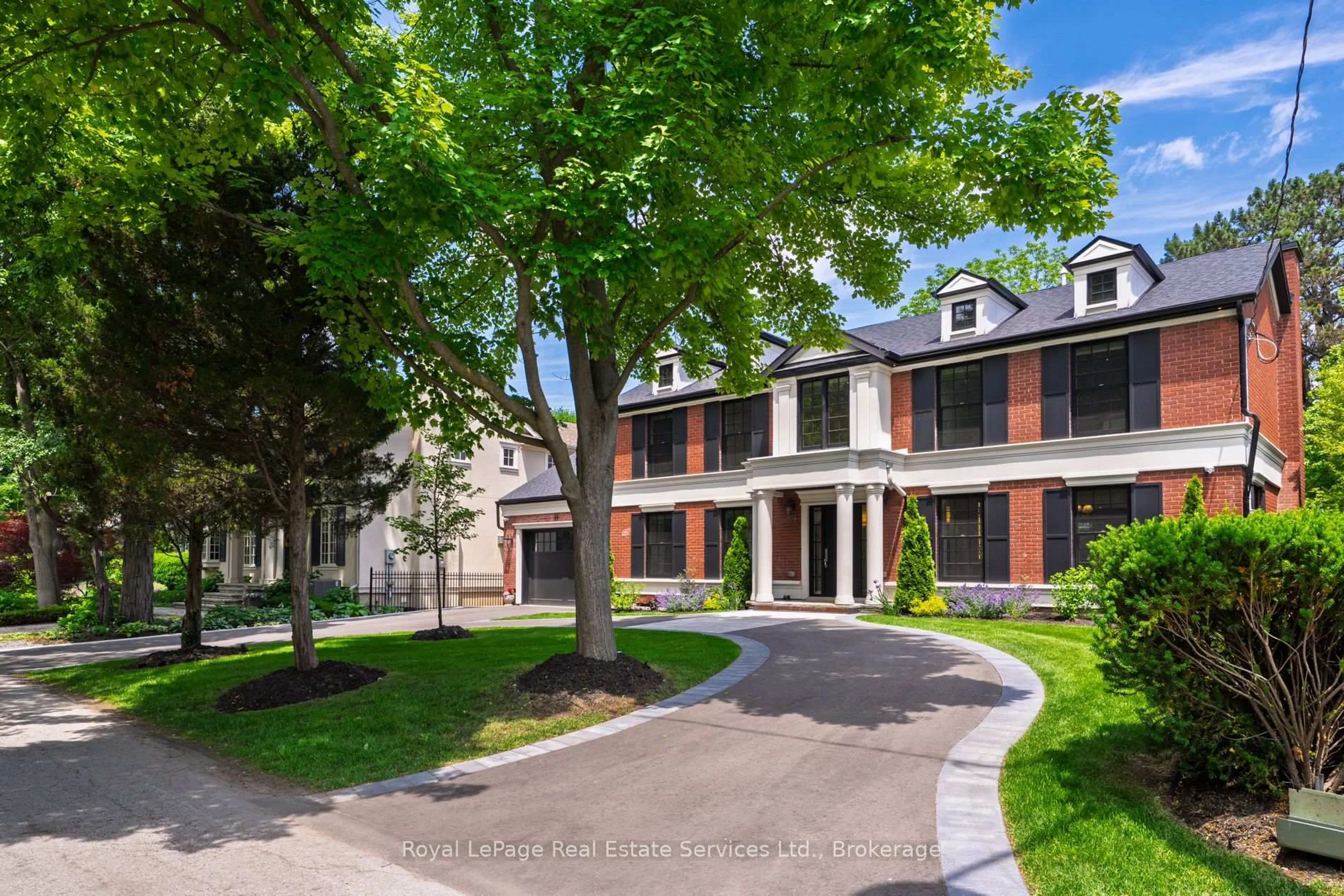 Home with brick exterior material, street for 55 Allan St, Oakville Ontario L6J 3M7
