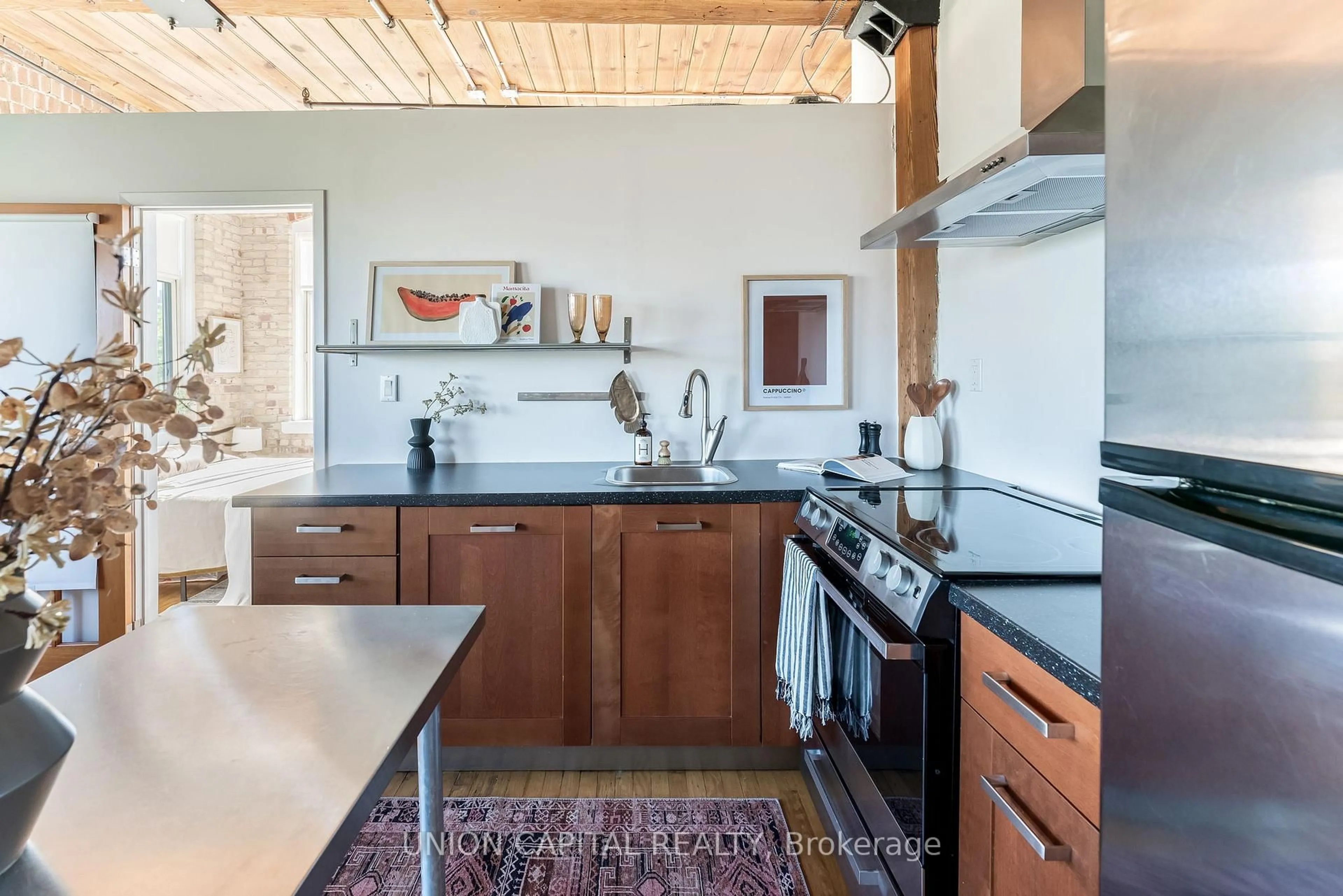 Unknown for 24 Noble St #501, Toronto Ontario M6K 2C8
