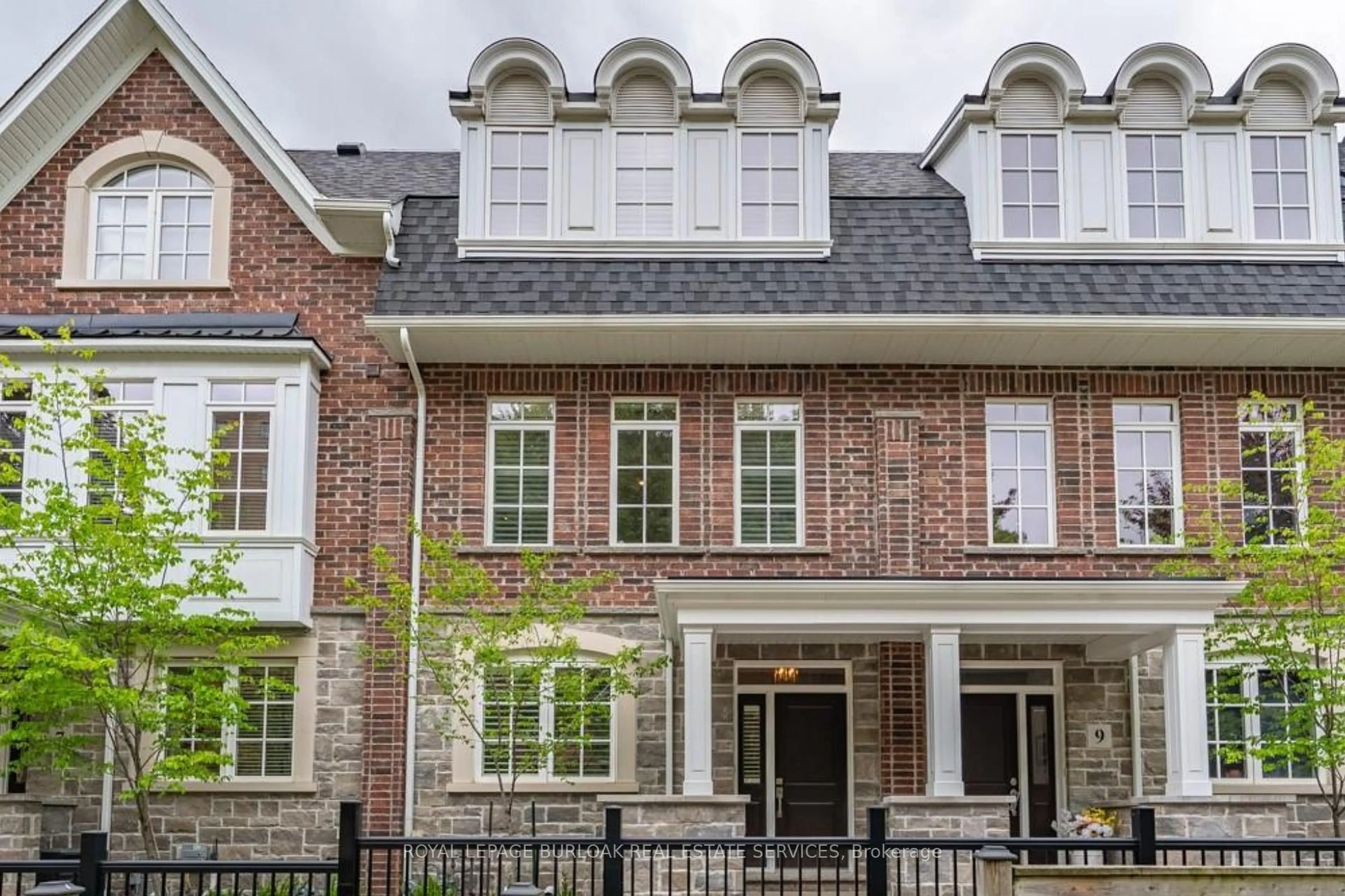 Home with brick exterior material, street for 2362 New St #8, Burlington Ontario L8R 1J6