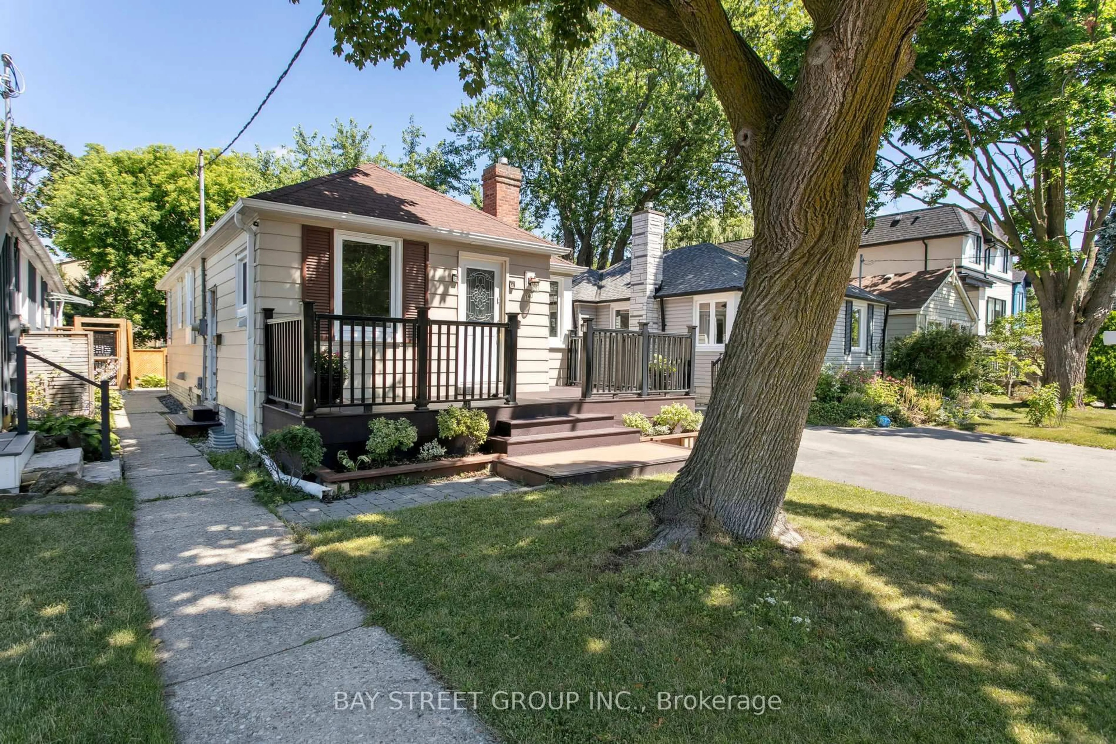 Unknown for 140 Hillside Ave, Toronto Ontario M8V 1T4