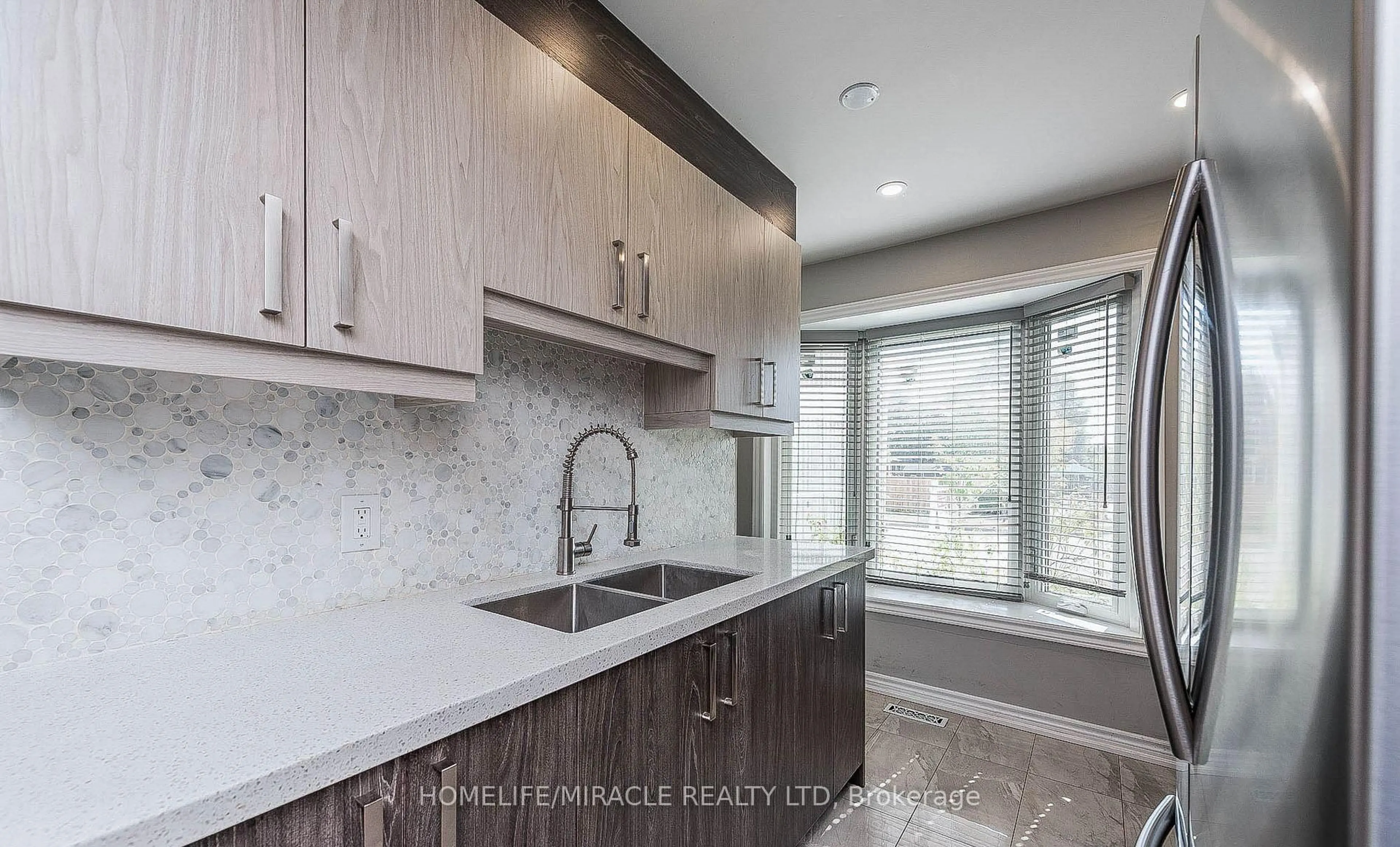 Contemporary kitchen, ceramic/tile floor for 91 Madoc Dr, Brampton Ontario L6V 2A3