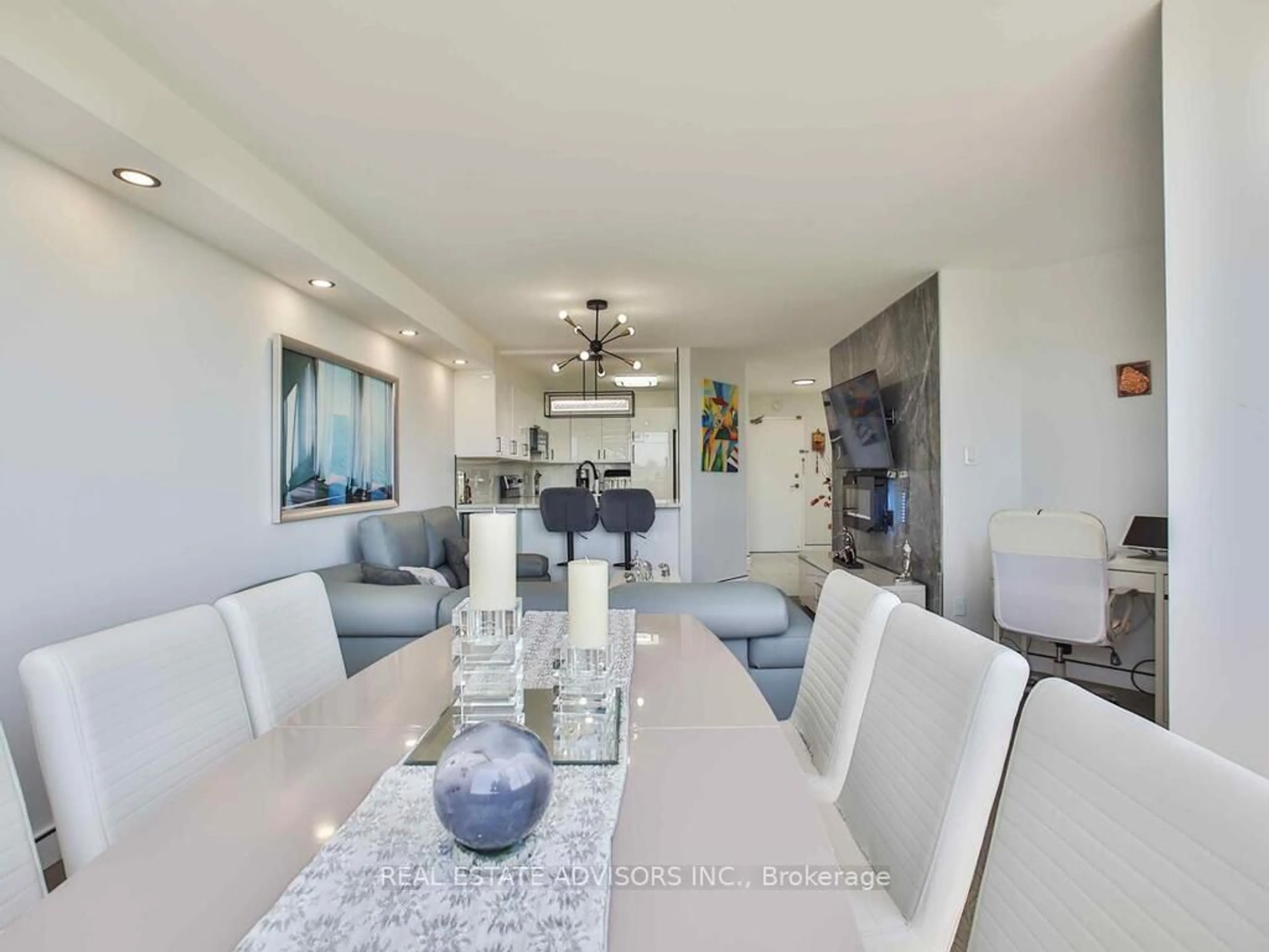 Dining room, unknown for 234 Albion Rd #804, Toronto Ontario M9W 6A5