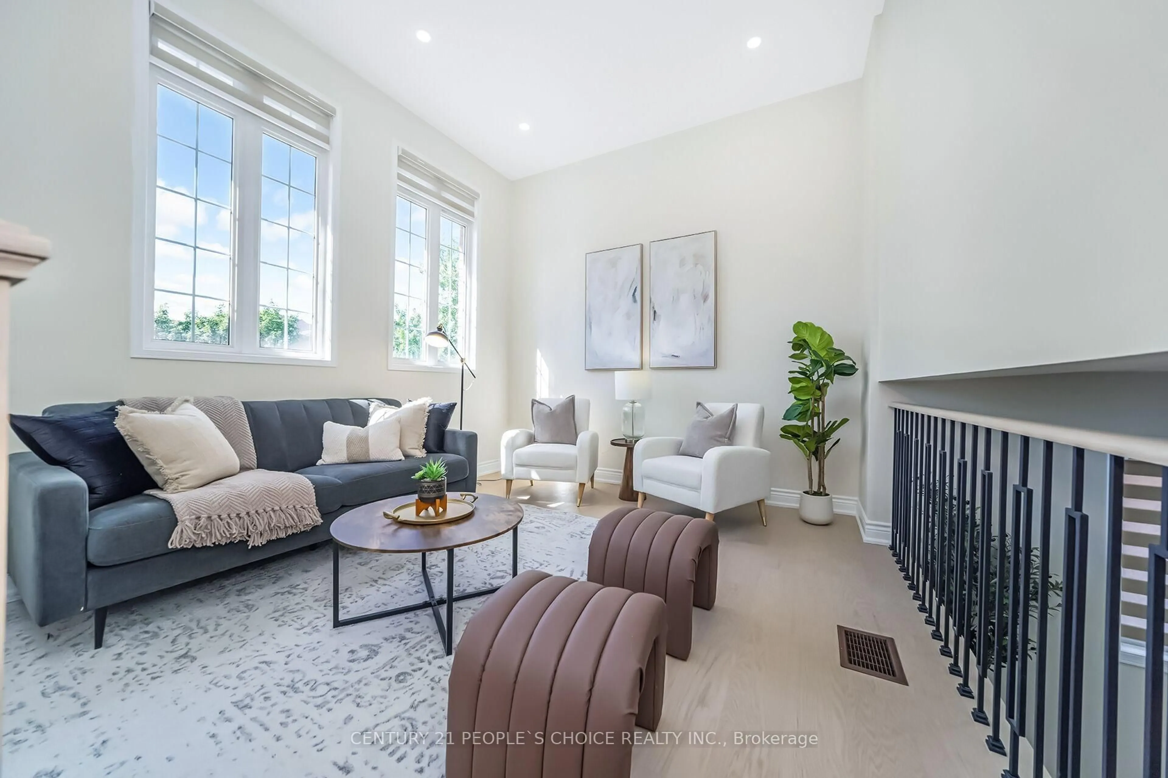 Living room with furniture, unknown for 26 Chestermere Cres, Brampton Ontario L7A 2E8