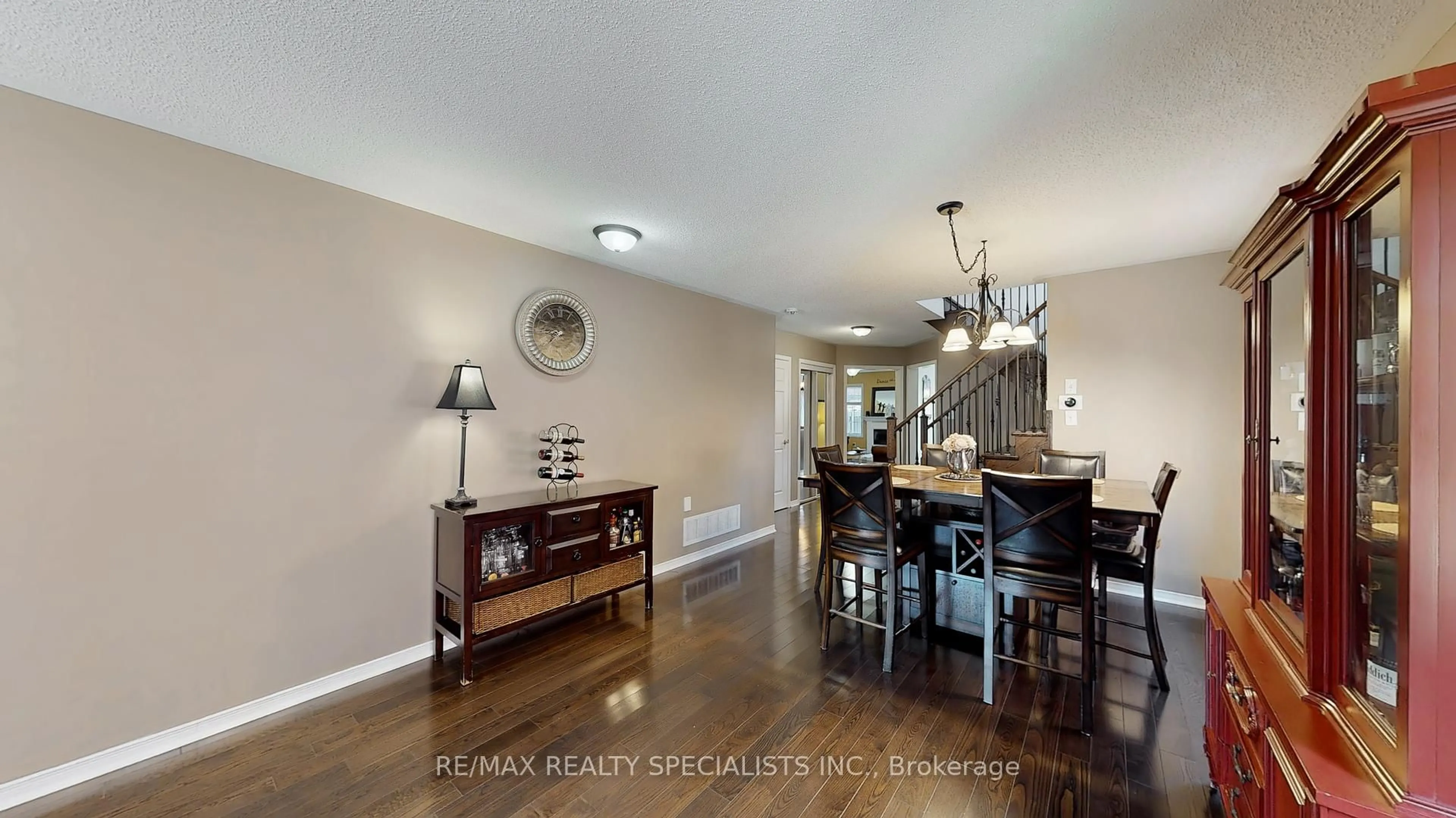 Dining room, unknown for 482 Grant Way, Milton Ontario L9T 0S8