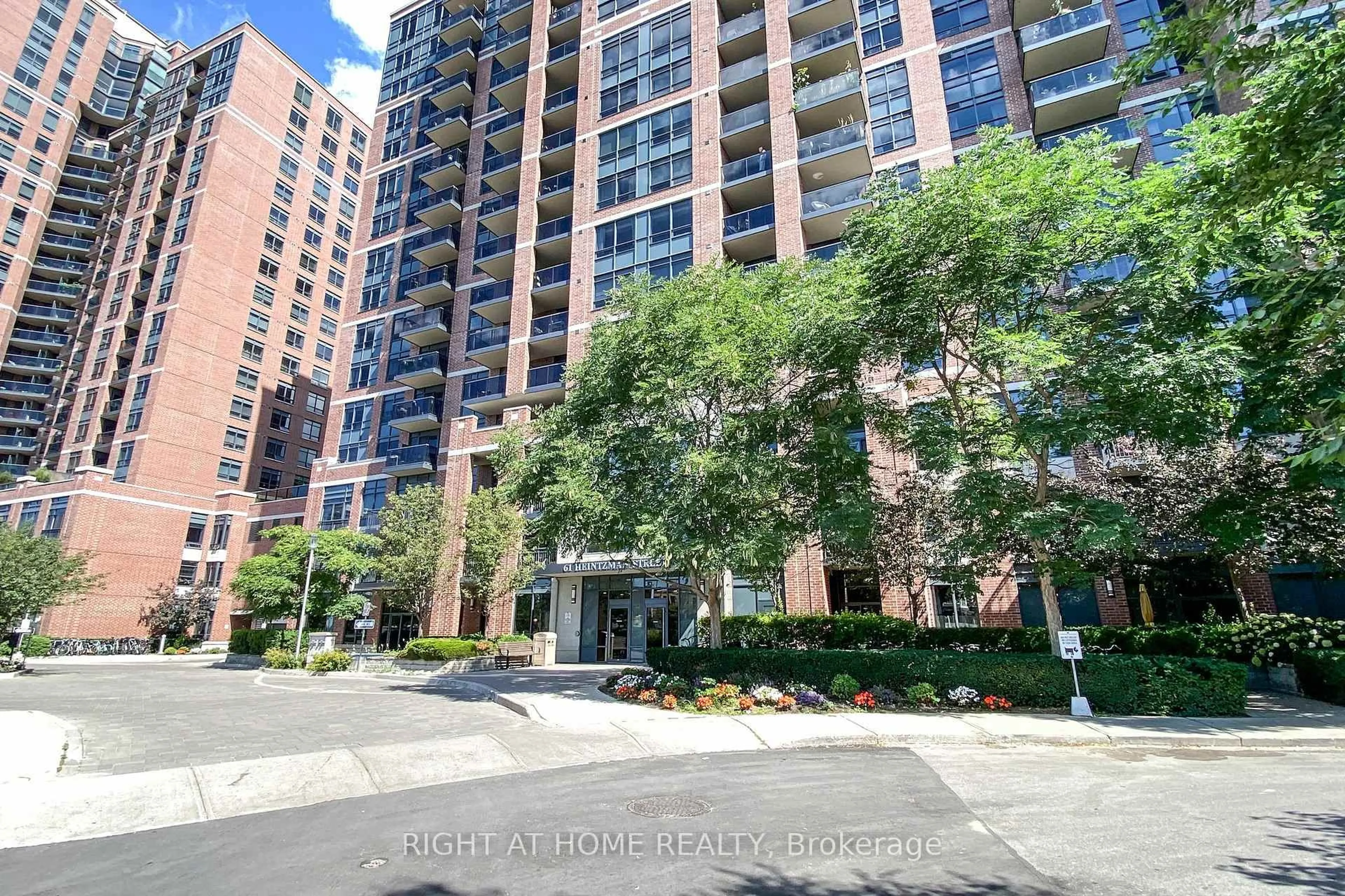 A pic from outside/outdoor area/front of a property/back of a property/a pic from drone, unknown for 61 Heintzman St #413, Toronto Ontario M6P 5A2