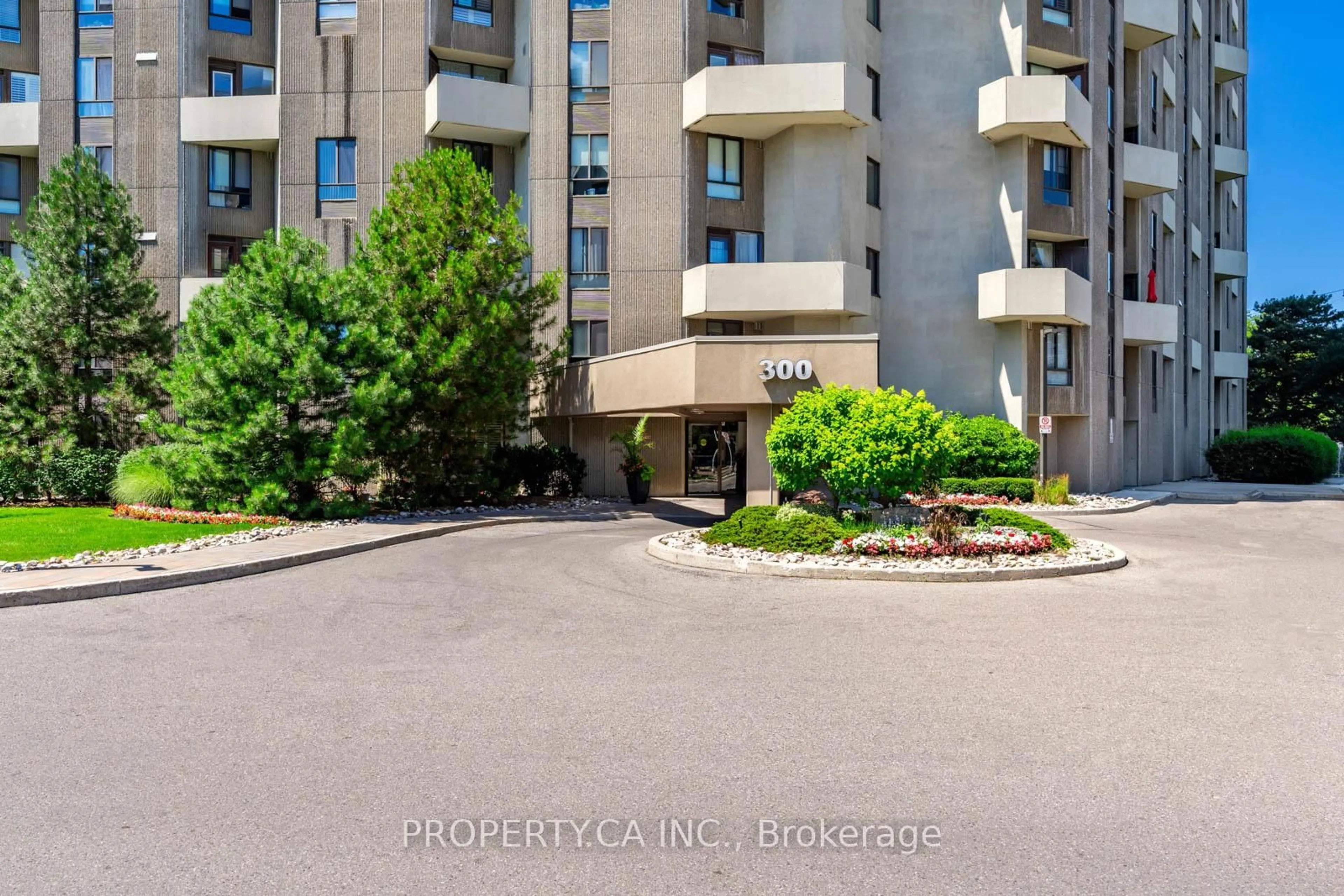 Unknown for 300 Mill Rd #E35, Toronto Ontario M9C 4W7