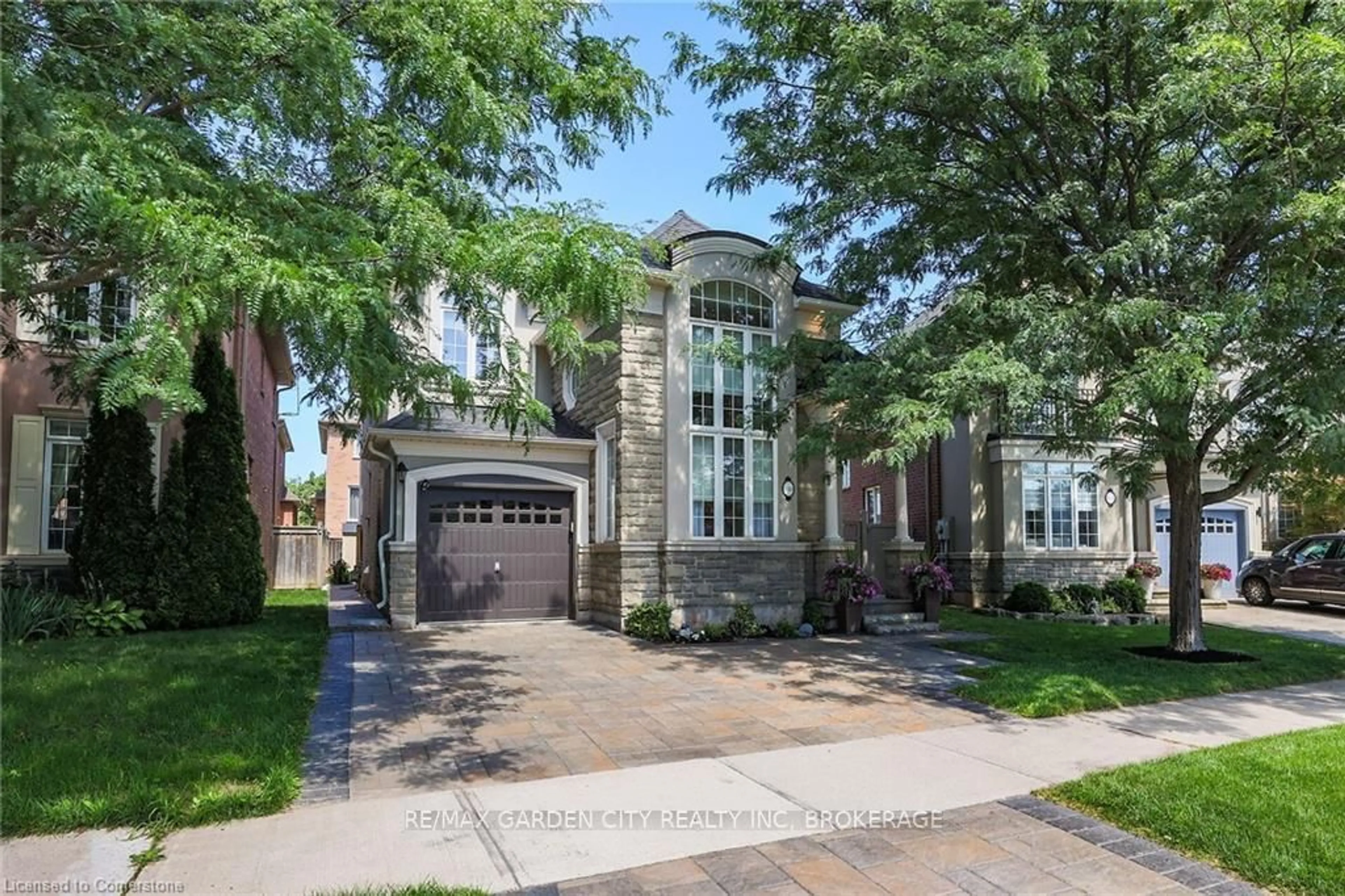 Home with brick exterior material, street for 3323 Whilabout Terr, Oakville Ontario L6L 0A8