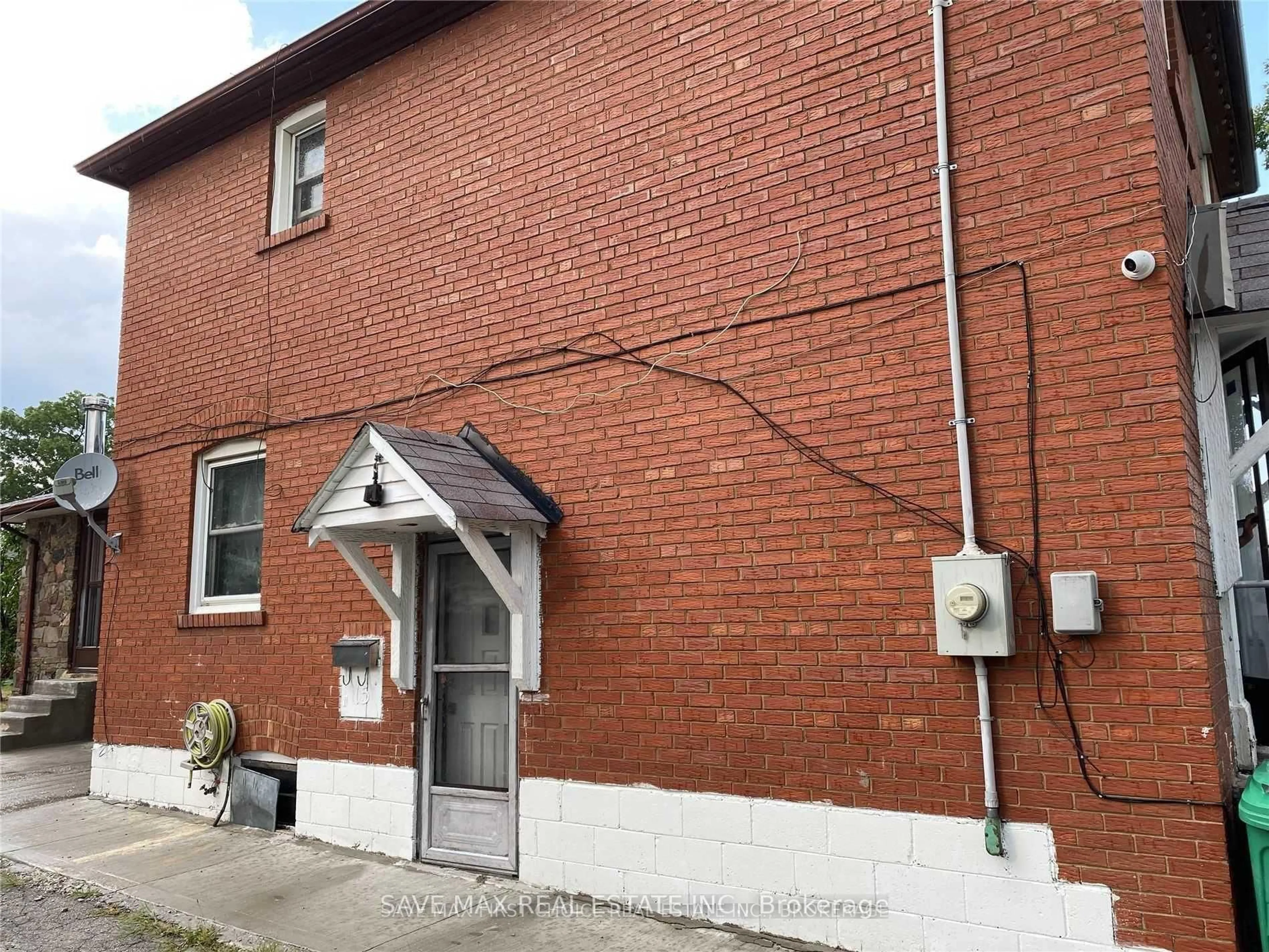 Unknown for 15 Scarboro St, Mississauga Ontario L4T 1E3