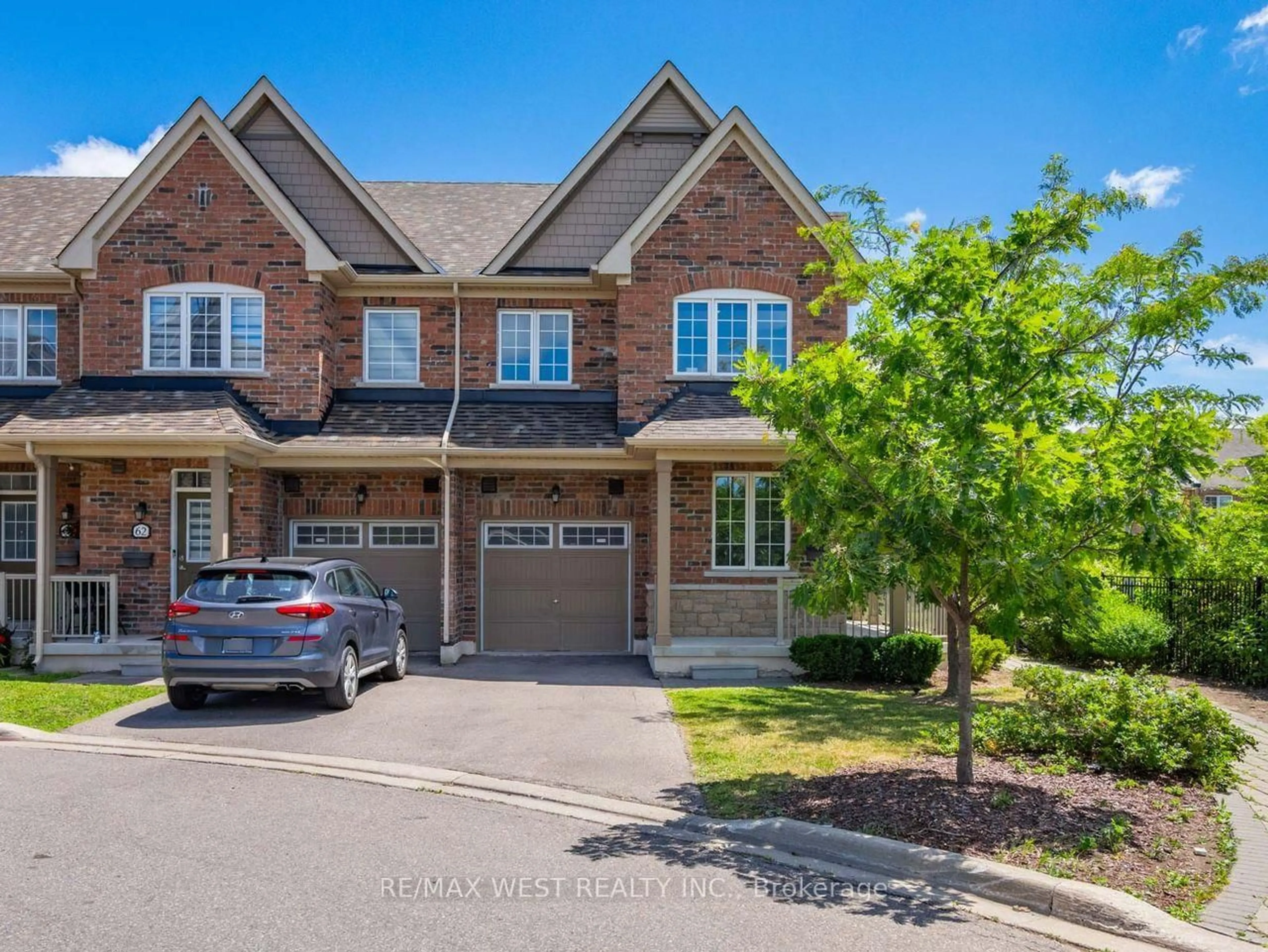 Home with brick exterior material, street for 60 Utopia Way, Brampton Ontario L6P 0X1