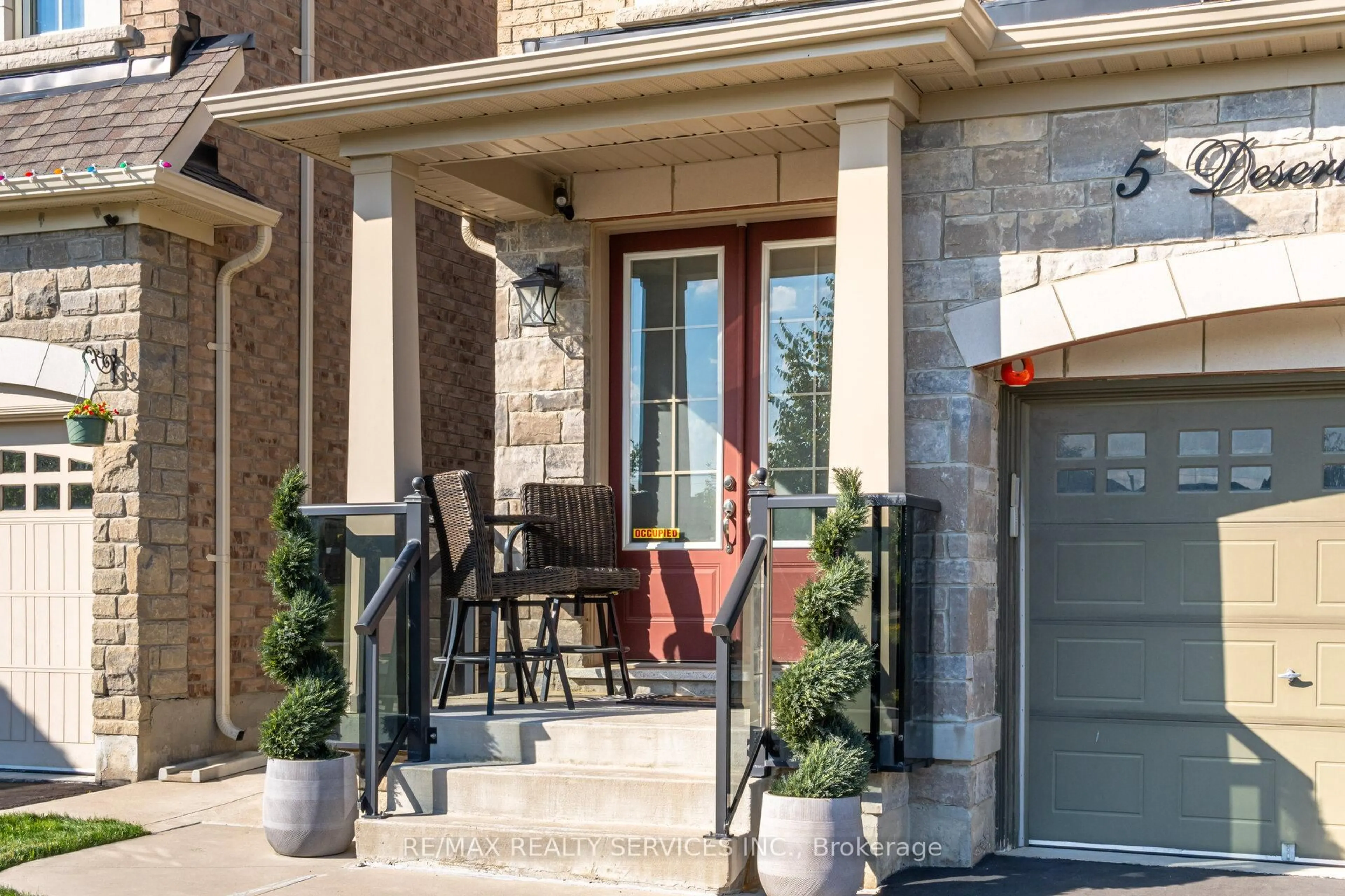 Unknown for 5 Desert Garden Dr, Brampton Ontario L7A 4M4